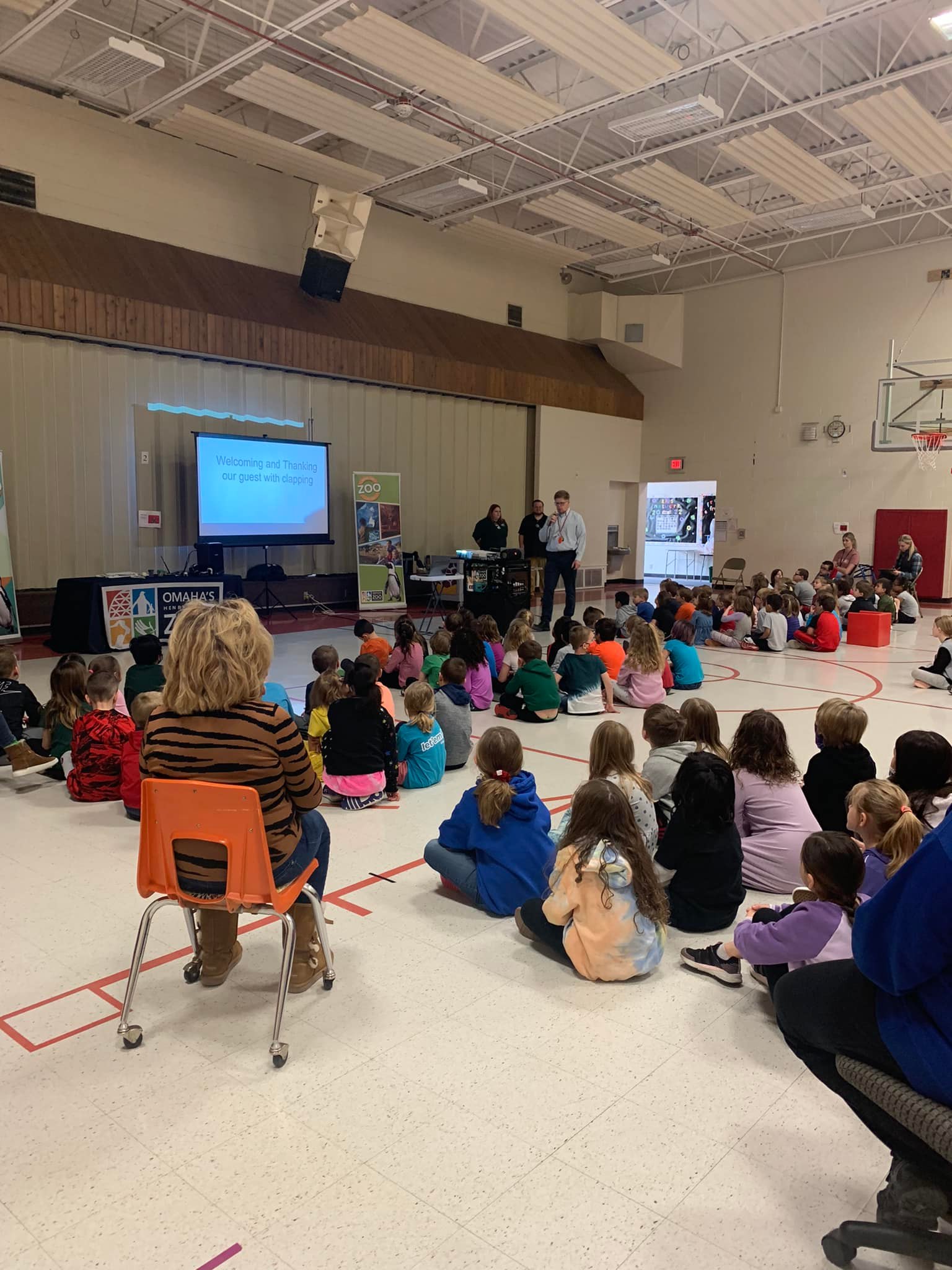 It is an exciting day at... Harvey Oaks Elementary School Facebook