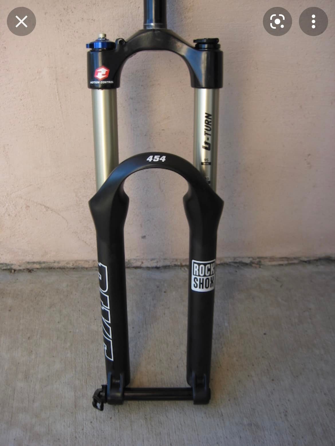 I have a set of Rockshox Pike 454 Uturn Coil forks on my DJ, but 