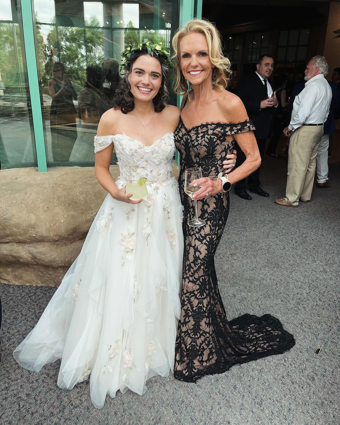 bridesmaid dresses waco WE ARE — As part of our We Are Waco series, 'Shop Waco' and find your perfect Quinceañera dress (and other formal event dresses!) at Vanessa's Boutique! Hear about the history The contemporary cowl front black patent leather shoes Blue Sequin Long Sleeve Kid Size:9