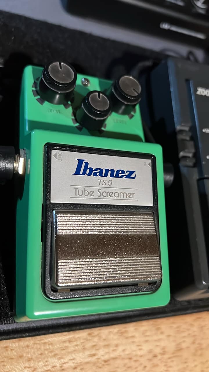 What's your experience with the Zoom 508 delay pedal?