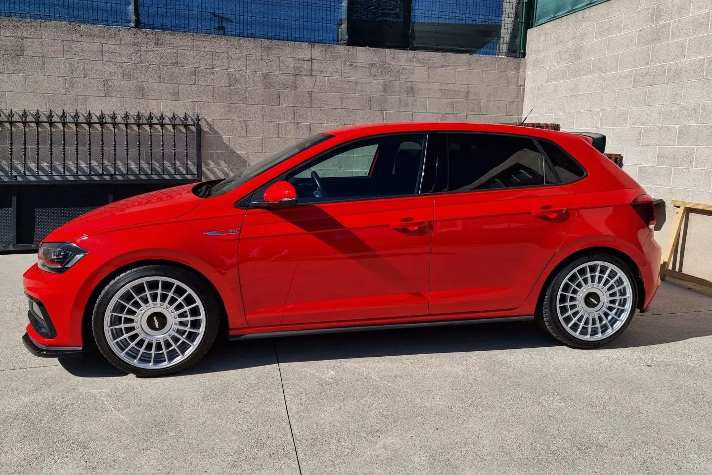 STmotorsport - 🟥 VW Polo + LAS-R 18x8.5 🟥 . . 🚗 @maurogm13 . . ️ 1er ...
