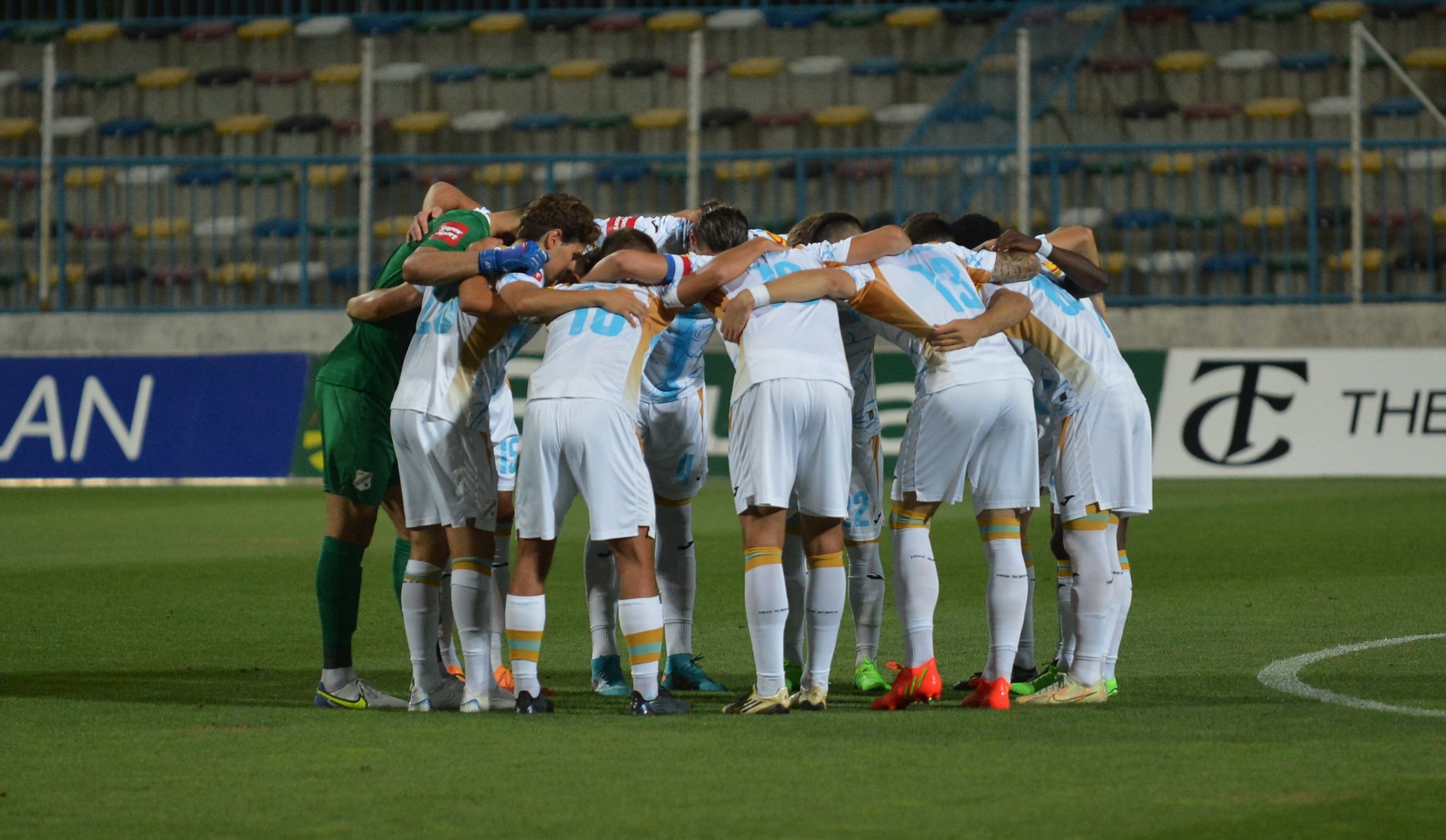 NK Rijeka - 📸 Forza Rijeka i kad ne ide... 🔵⚪...