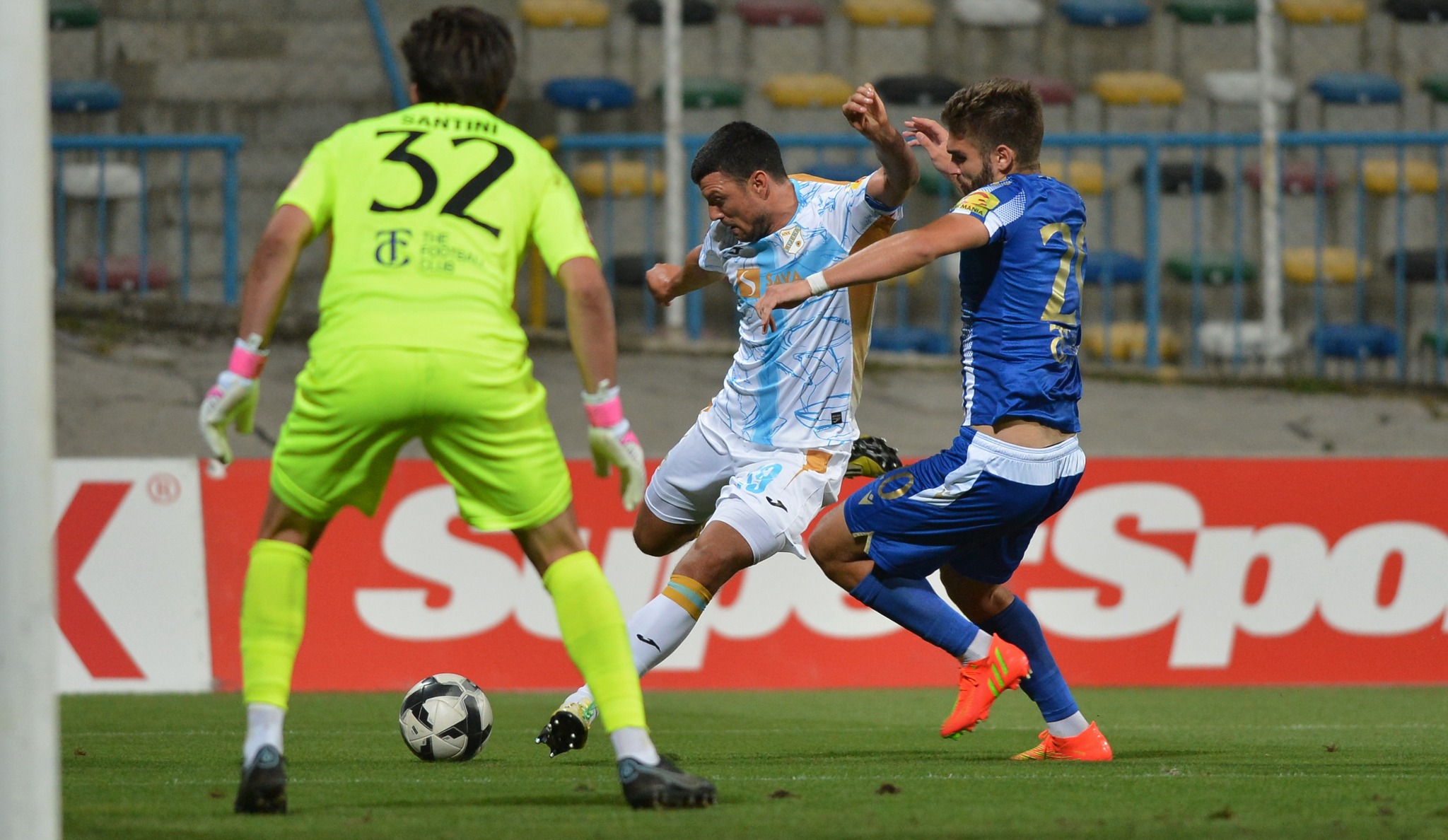 NK Rijeka - 📸 Forza Rijeka i kad ne ide... 🔵⚪...