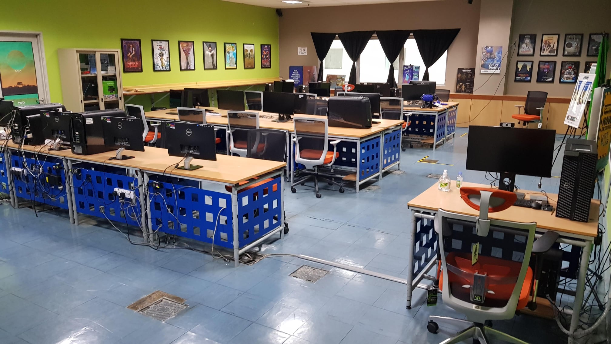 Virtual Reality FCM MMU
