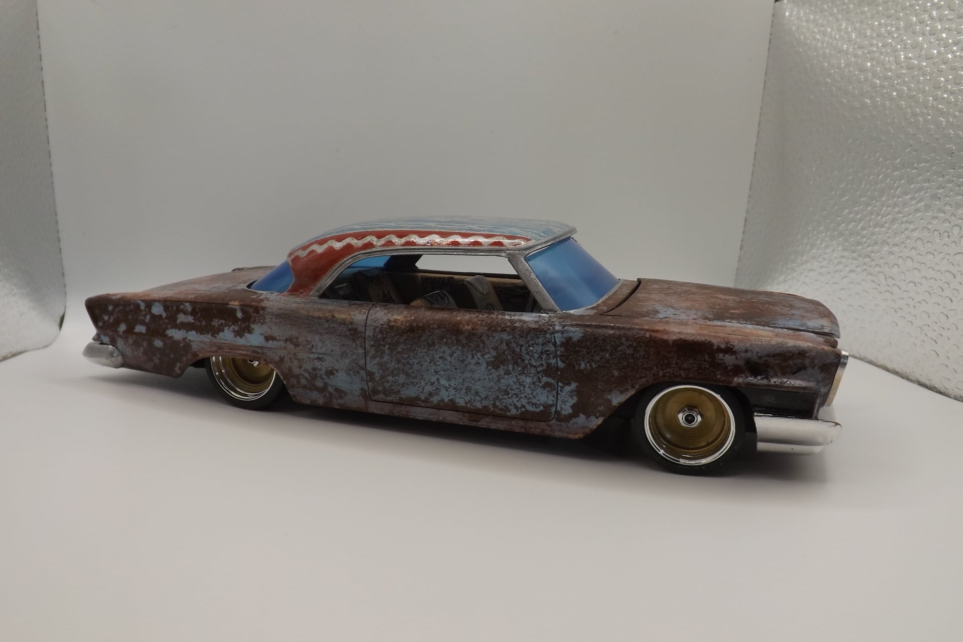 Jo -han '66 '67 Chrysler 300 CUI ١