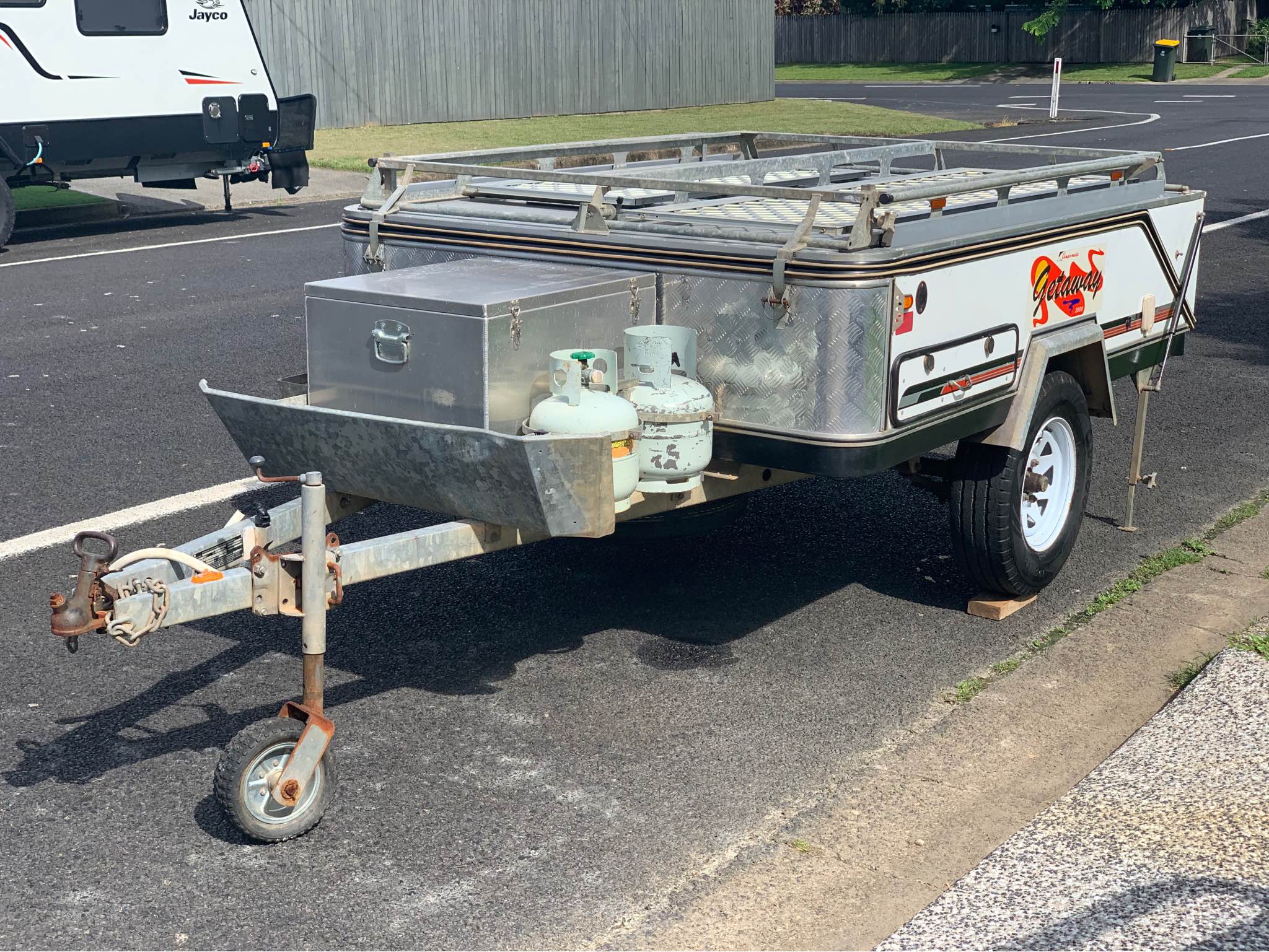 1998 Campomatic Hard Floor Getaway 2000 Camper Trailer - RVs & Campers ...