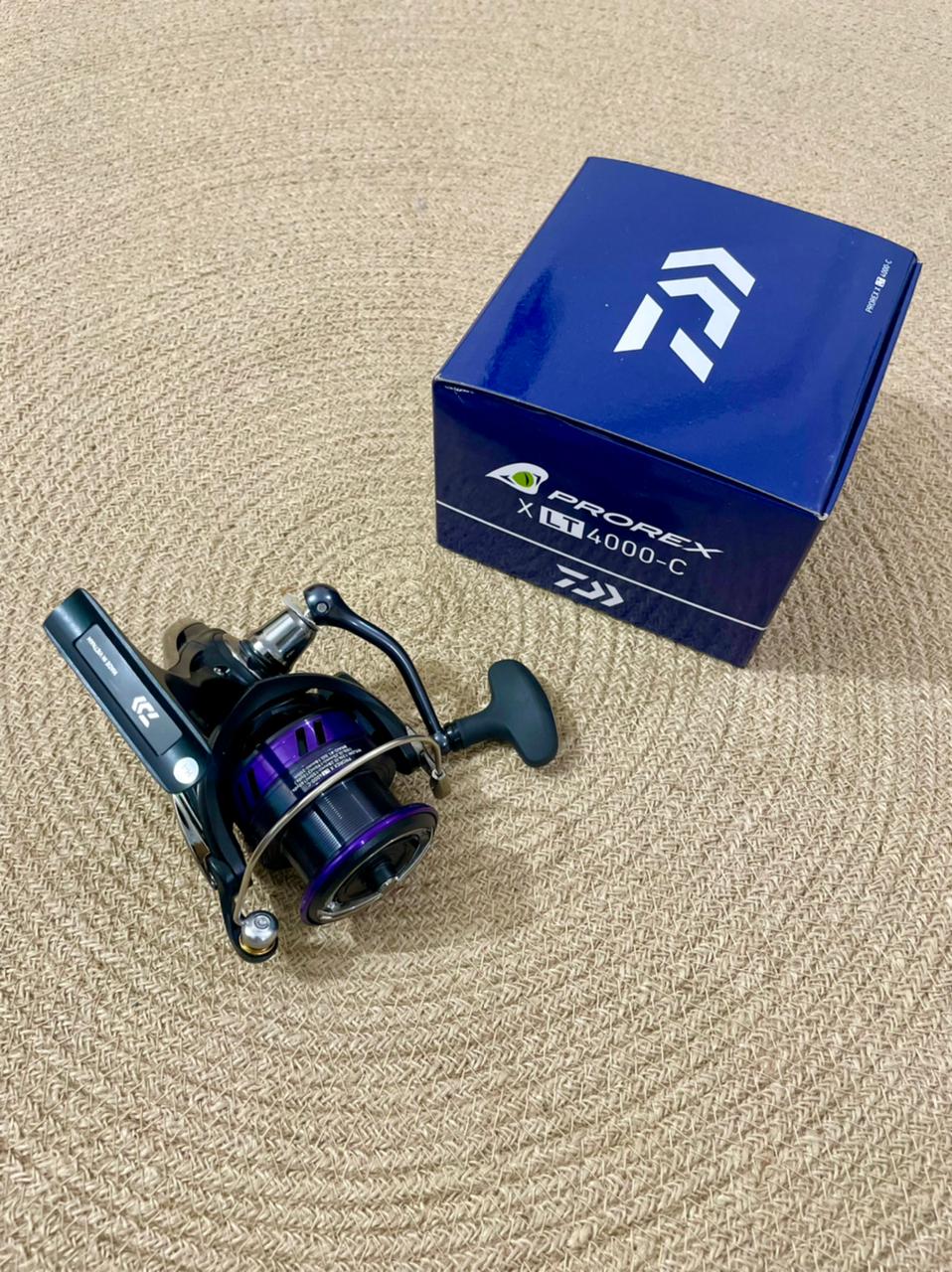 fly fishing rod belt holder Daiwa 2016 BG2000 BG Color:Swamp Thang (Turn Pike) Dry Fly Hook light and durable