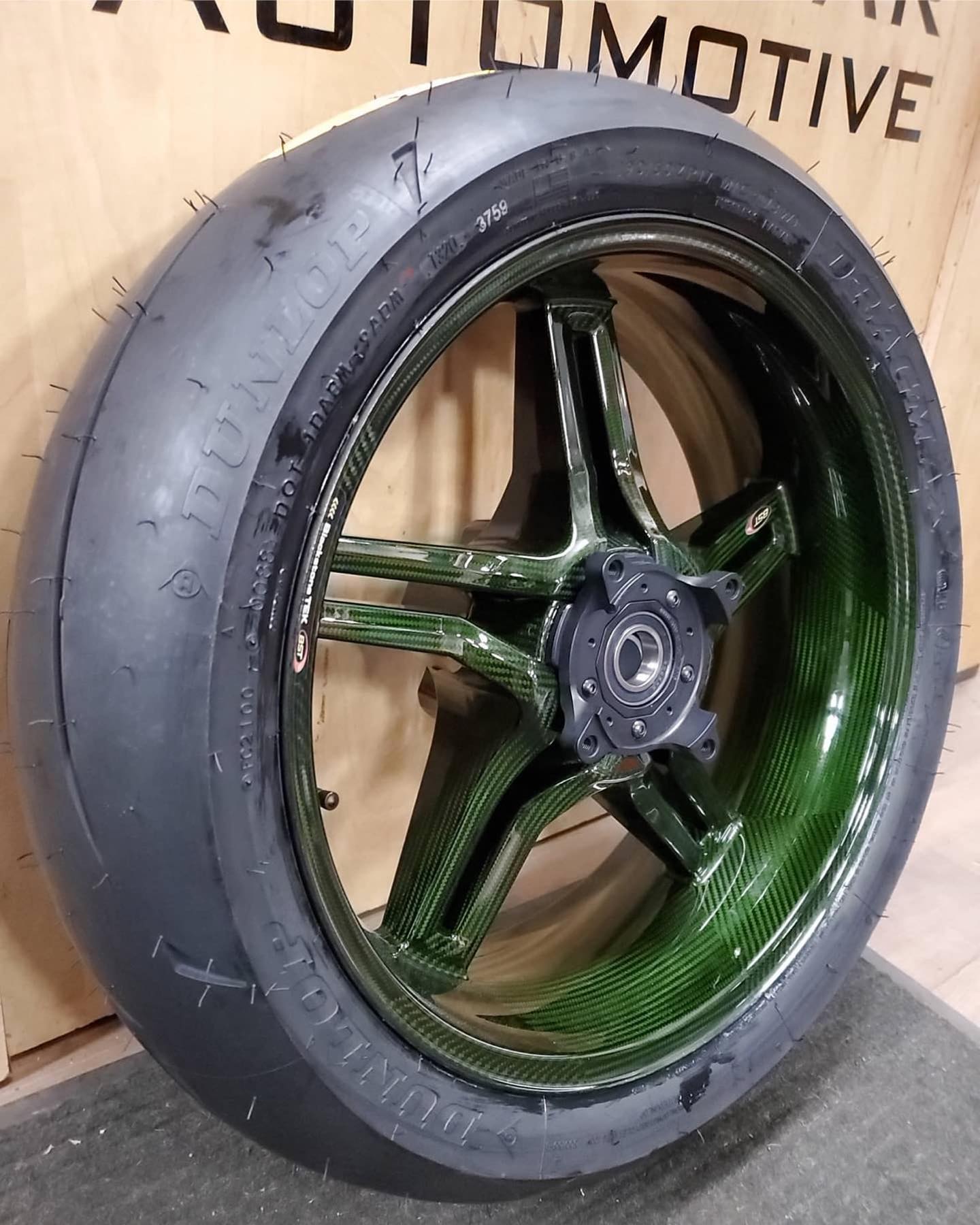 🔥 Luis Angel Sierra on BST Carbon Fiber wheels took the first