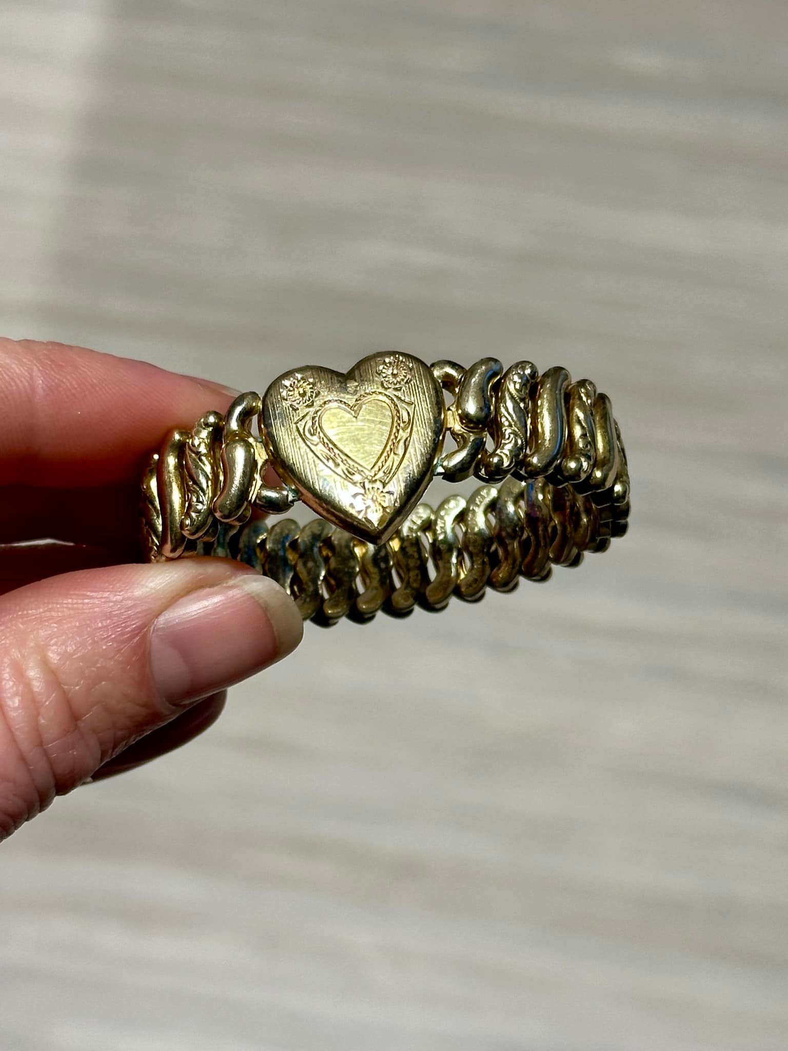 American Sweetheart WWII Bracelet History