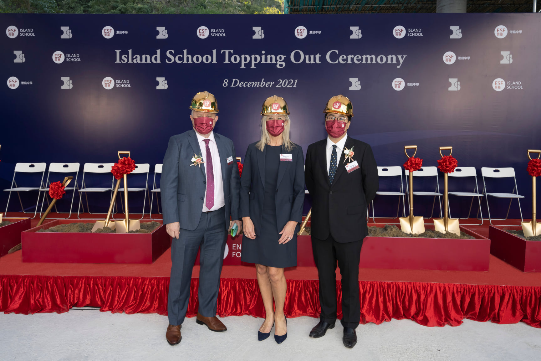 The Borrett Road campus... - Island School Alumni Association