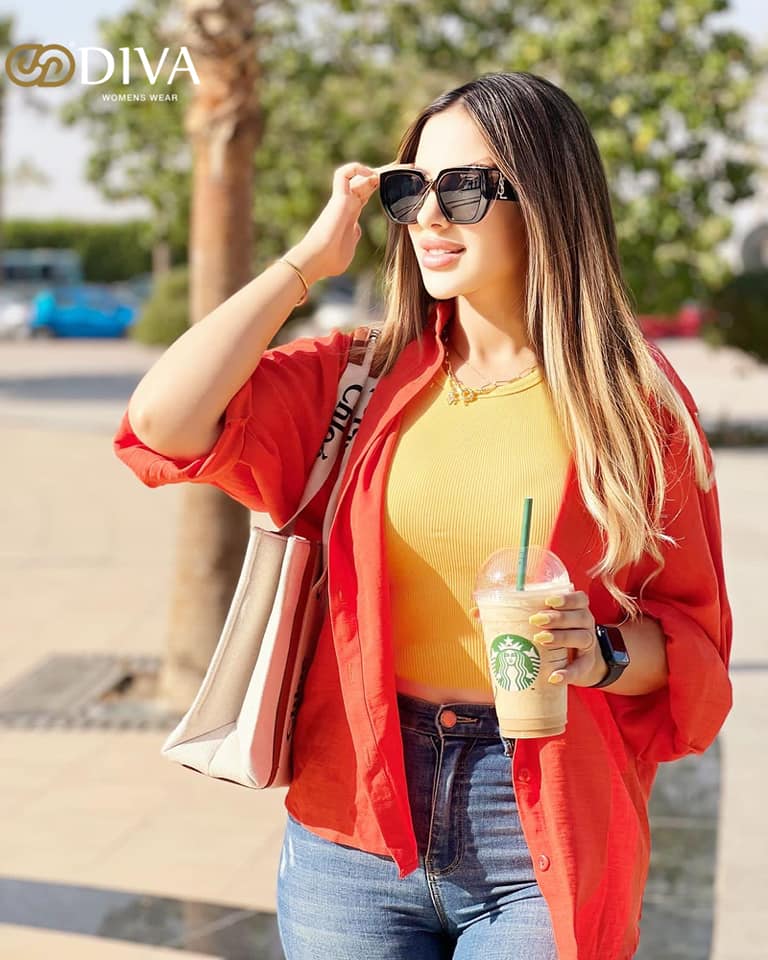 الإعلامية الجميلة انجي يحيى تتألق... - DIVA wear collection
