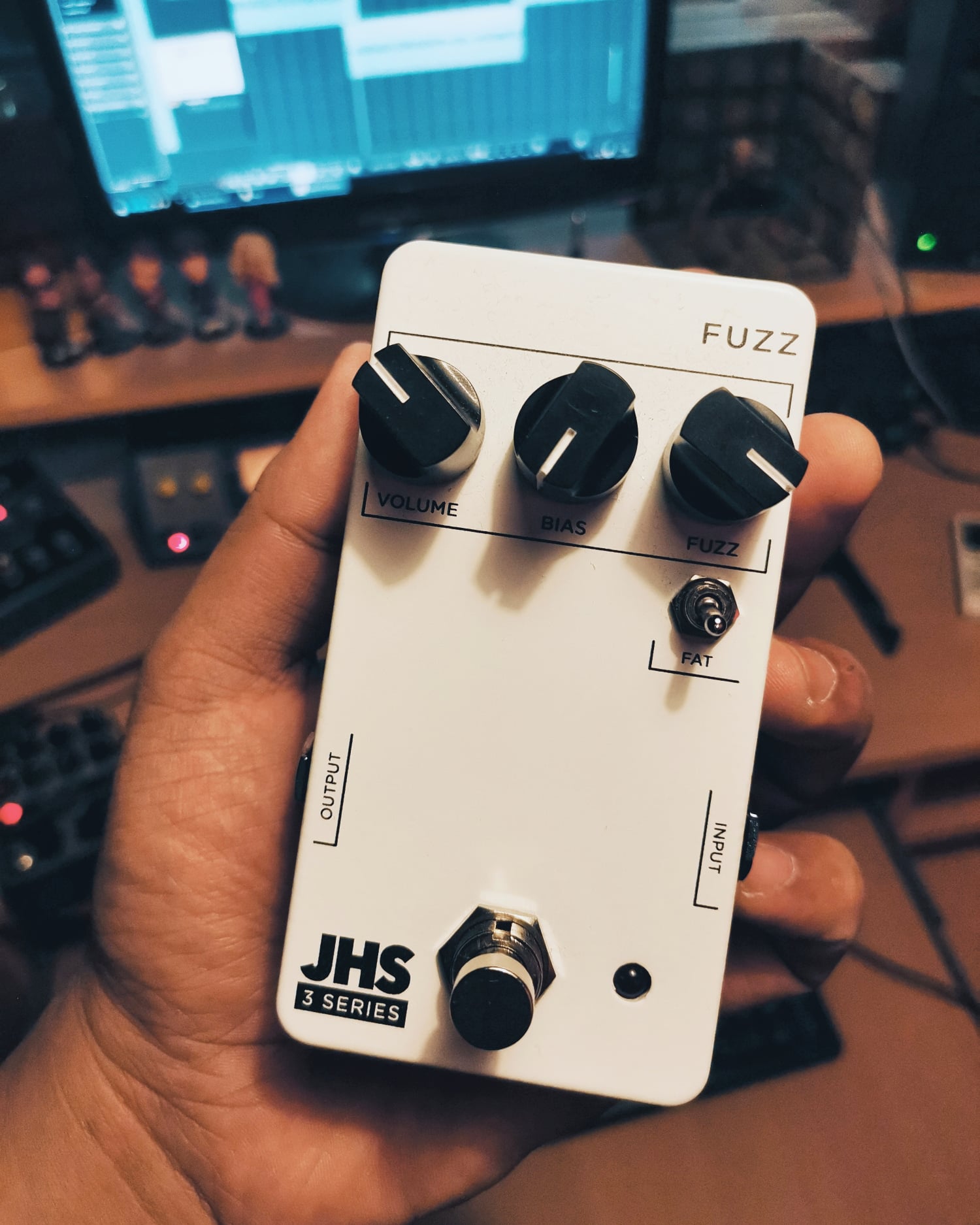 JHS pedal review with classic fuzz face sound