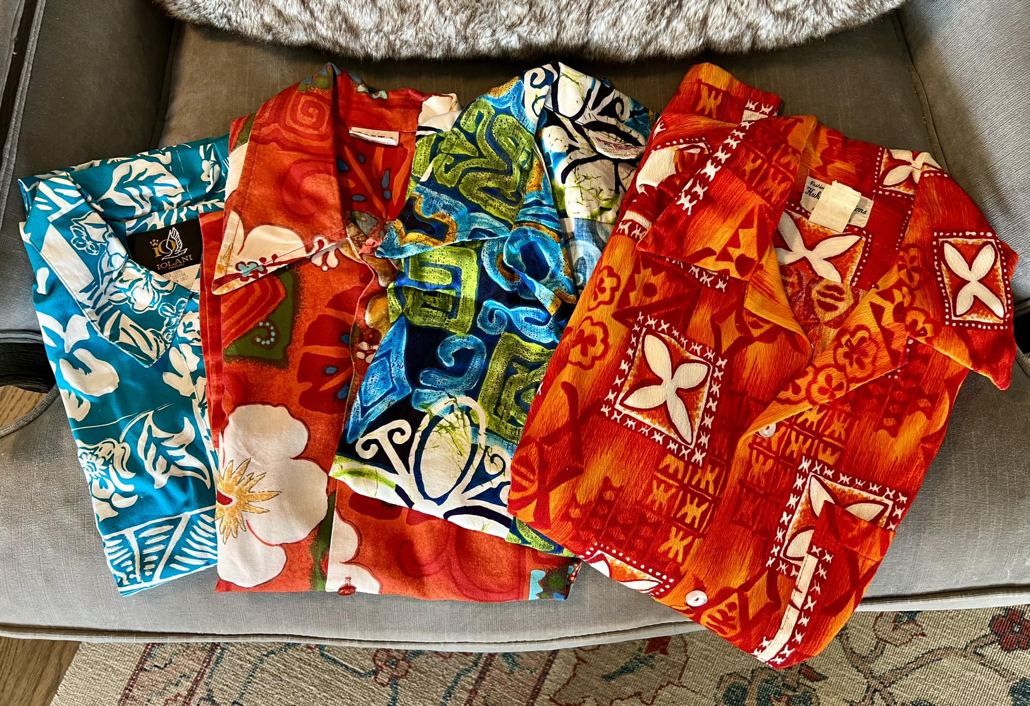 Vintage Hawaiian aloha shirt from 1960-1970s