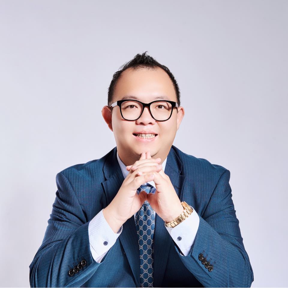 Angus YU