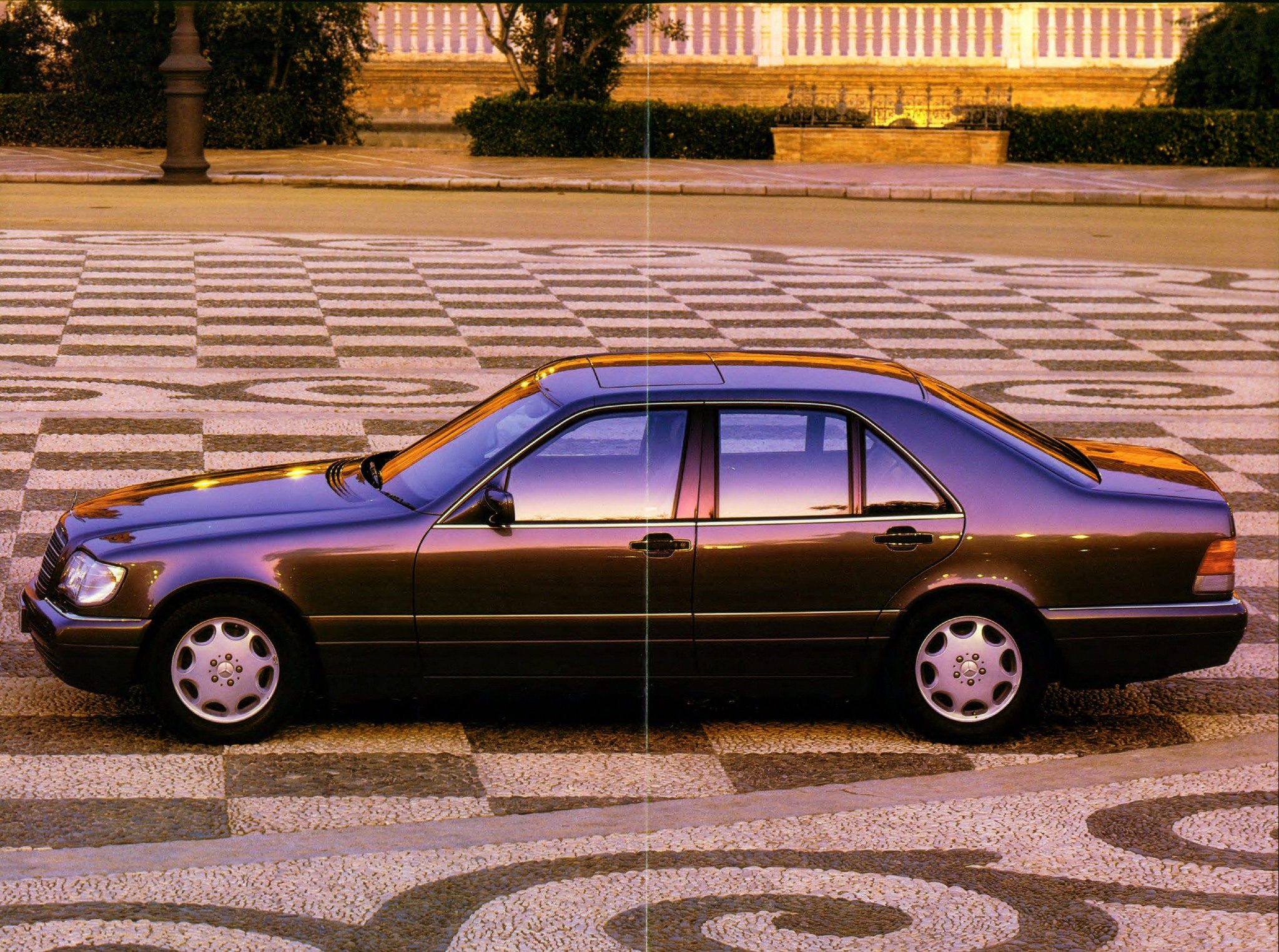1995 Mercedes-Benz W140 S-Class brochure from Netherlands