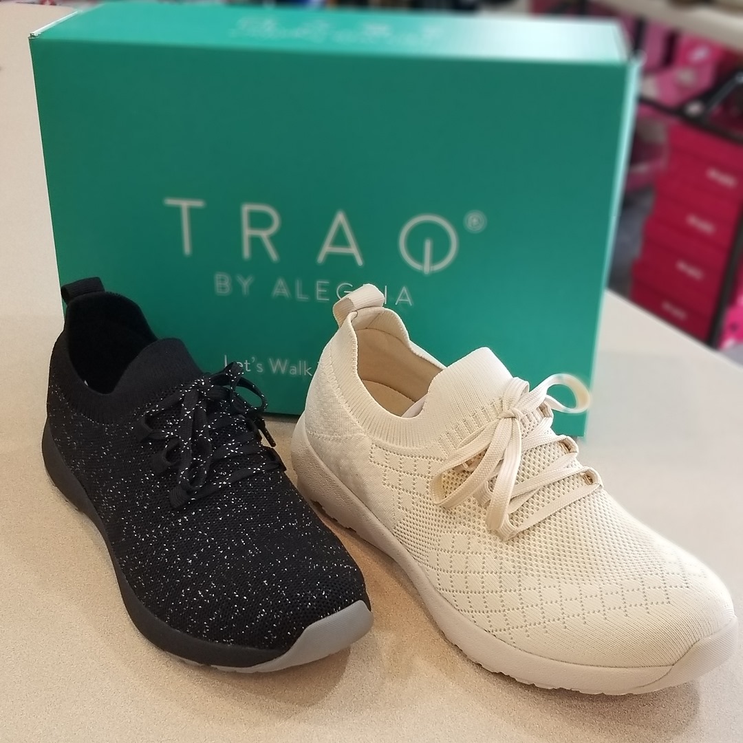 New color in the Froliq from Traq by... - Roderer Shoes, Inc.