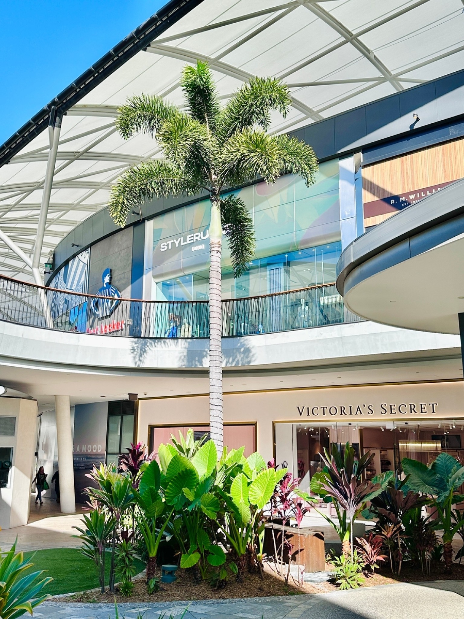 The secret's out!... - Pacific Fair Shopping Centre