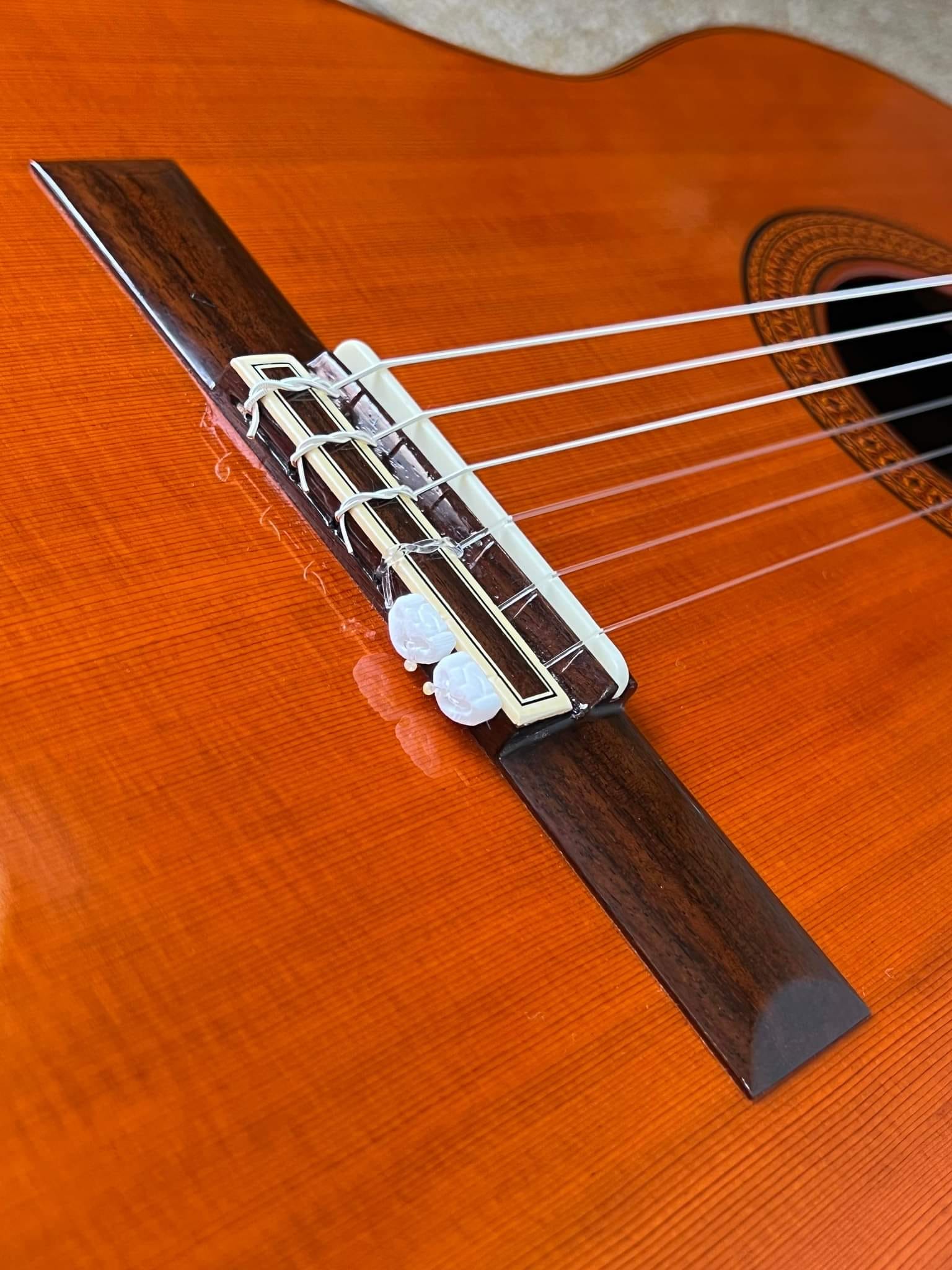 Masaru Matano Clase 600 cedar and rosewood guitar