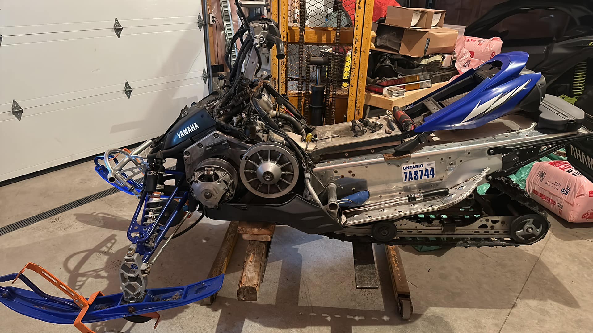 Broken 07 motorcycle parts for sale in North Bay, Ontario