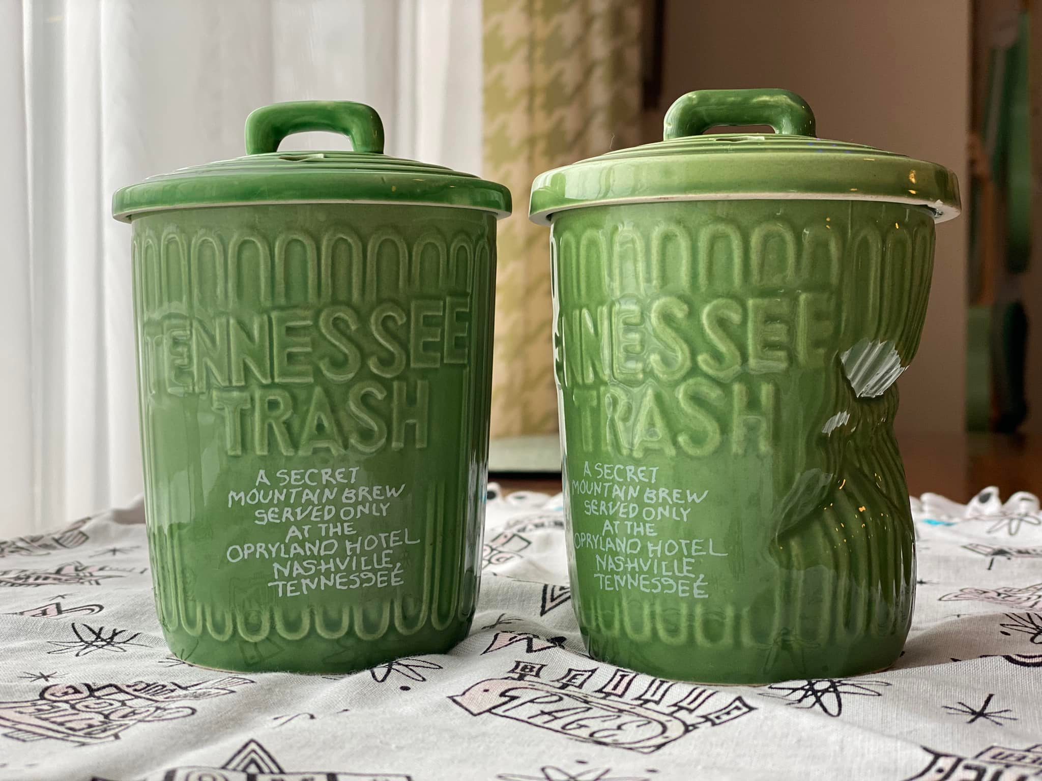 Opryland hotel ceramic trash can drink mystery