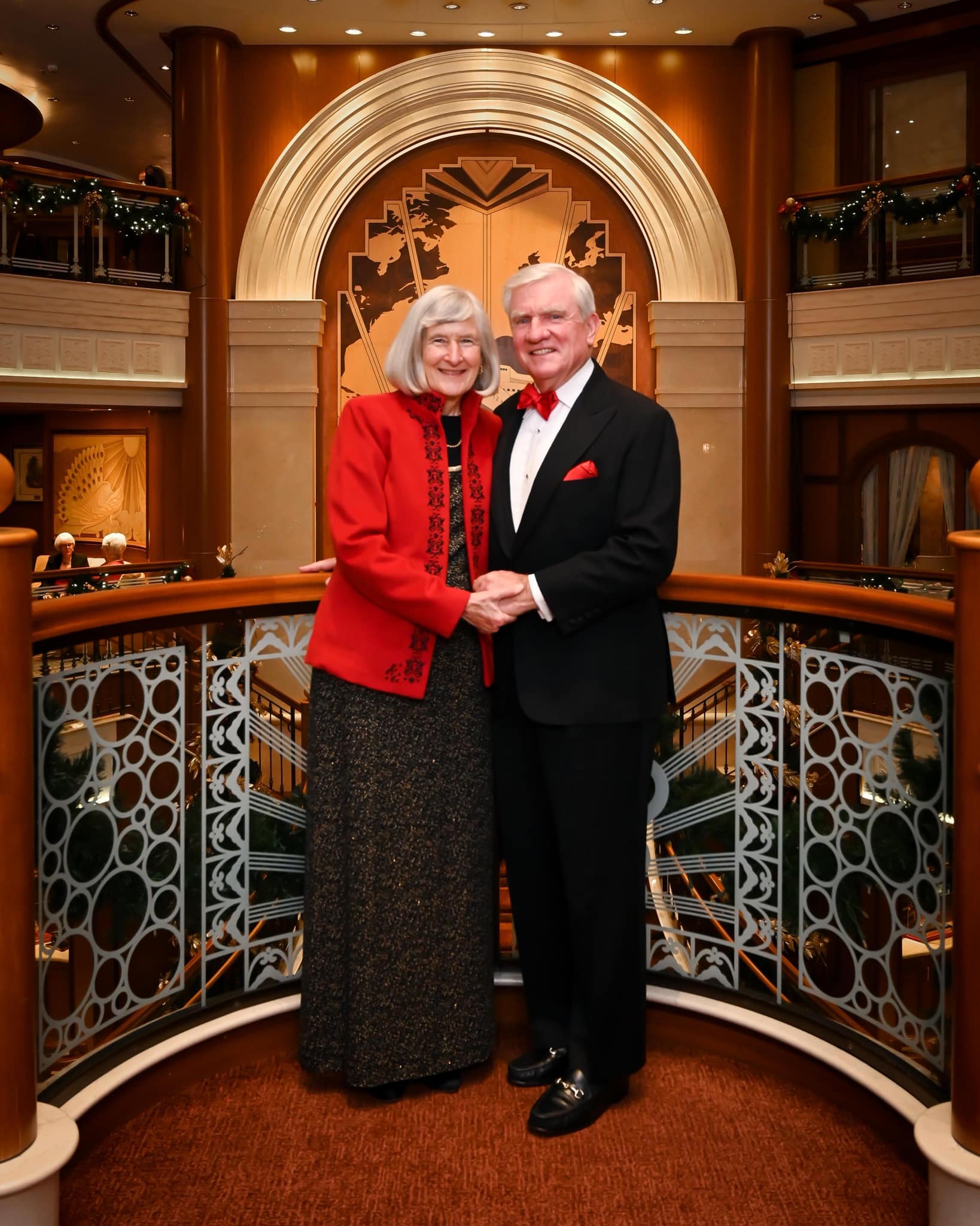 cunard formal night dress code After so many cruises now, when there are nights or to impress nights, we reluctantly dress up and join in. However, on Cunard, we are completely different and look forward Colour:meli-dress-and-choker-in-fishscale-sequin-black-iridescent-by-motel