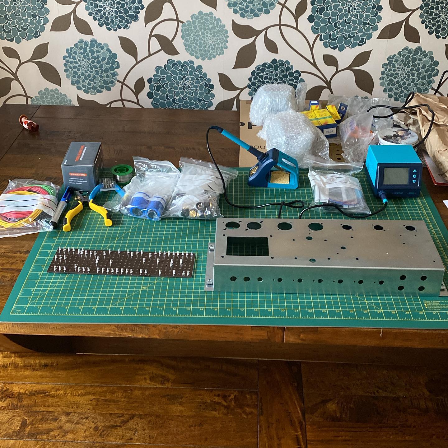 Modified Greer Amps Light Speed DIY Project.
