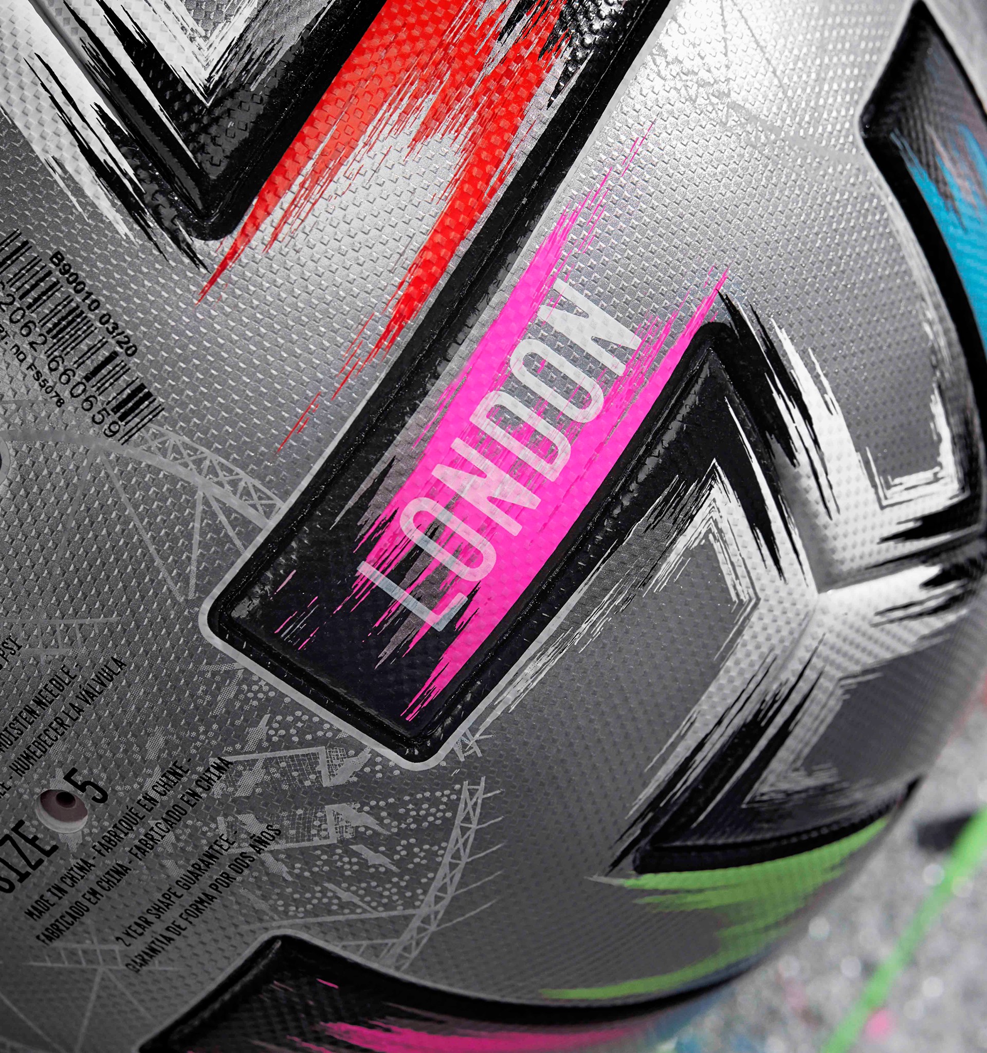 Made for Wembley 🏟️ The adidas Uniforina Finale ball will be