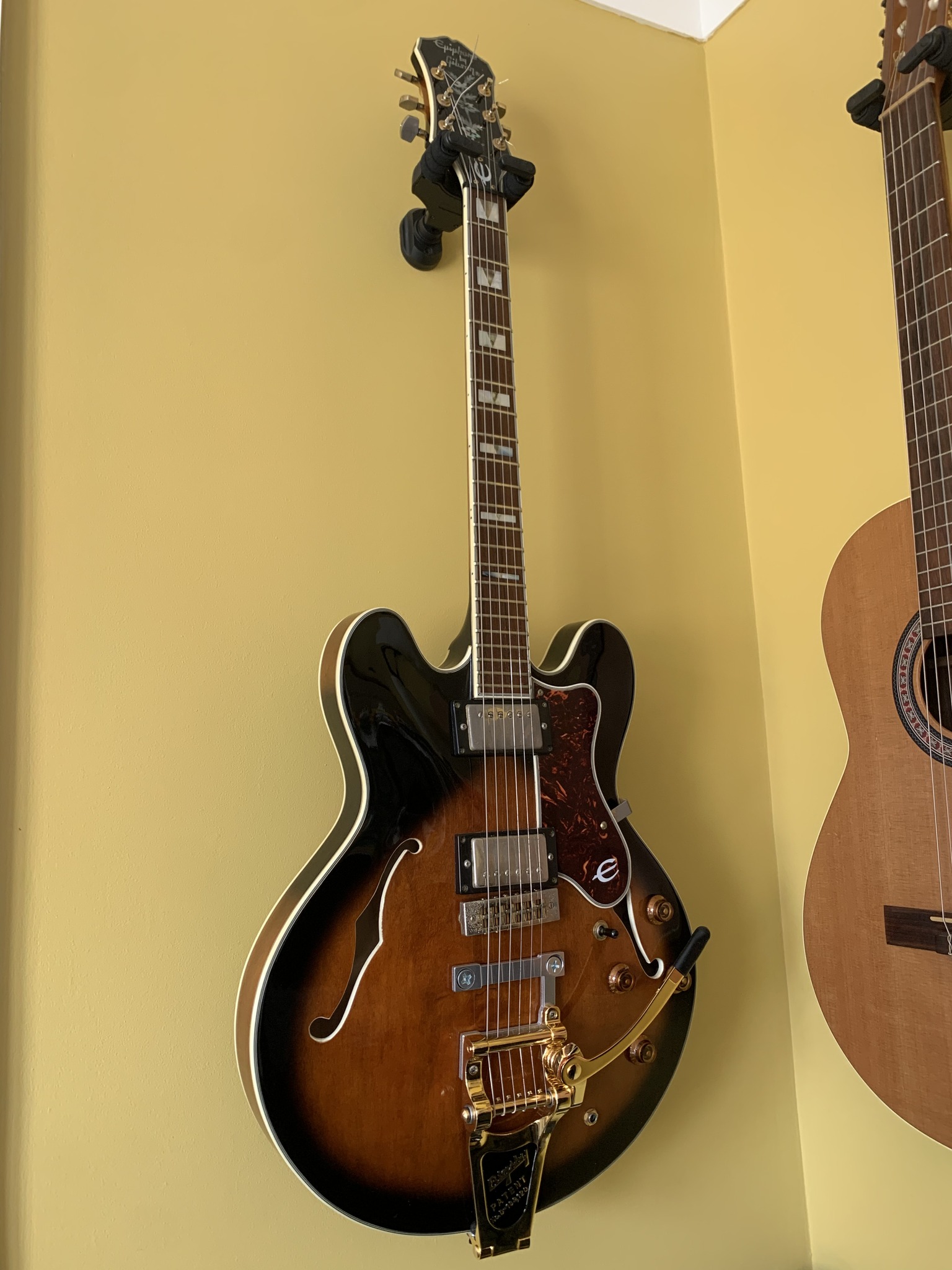 How to install Bigsby B7 and Vibramate V7 on 1987 Epiphone Sheraton II