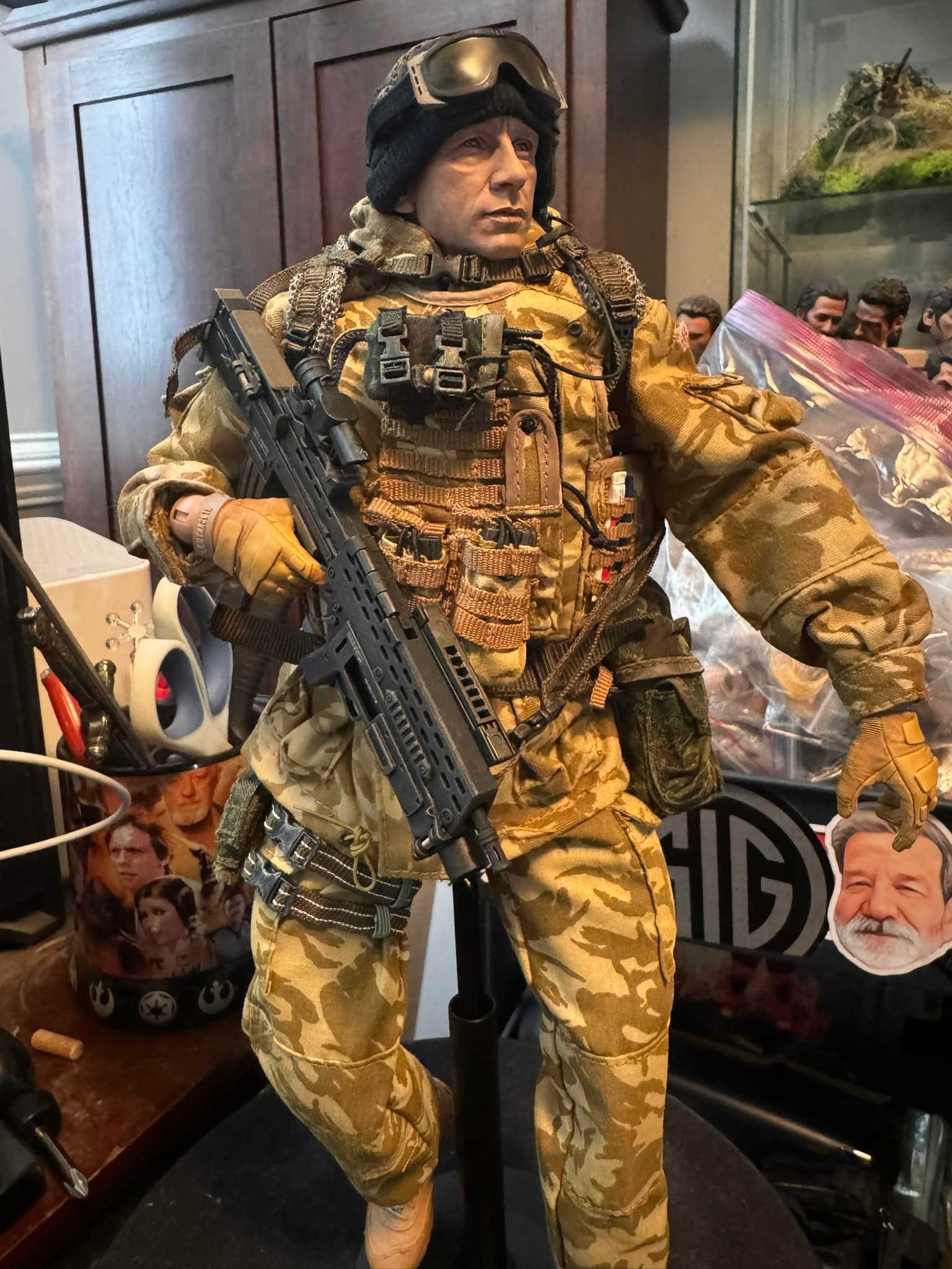 HOT TOYS 080833 British Army Blues & Royal Regiment in Afghanistan