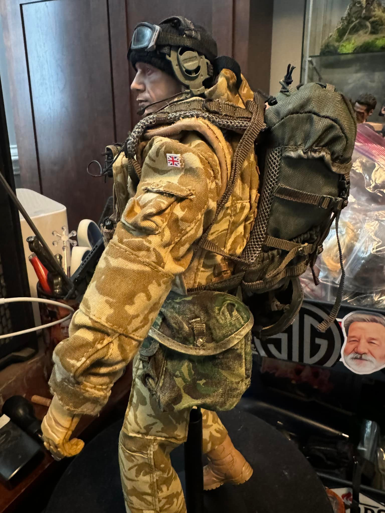 HOT TOYS 080833 British Army Blues & Royal Regiment in Afghanistan