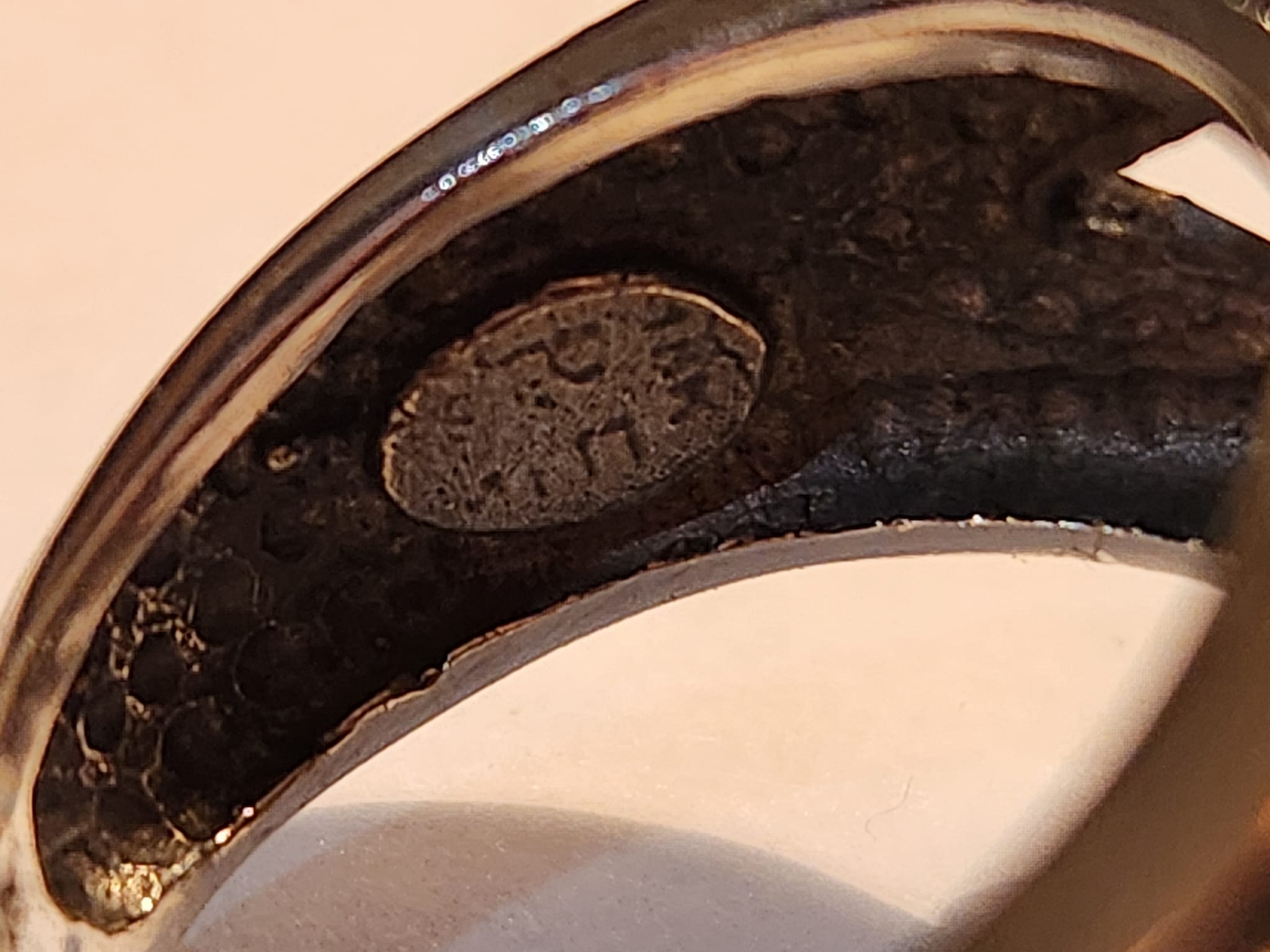 What information is available about the 18kgf ring?