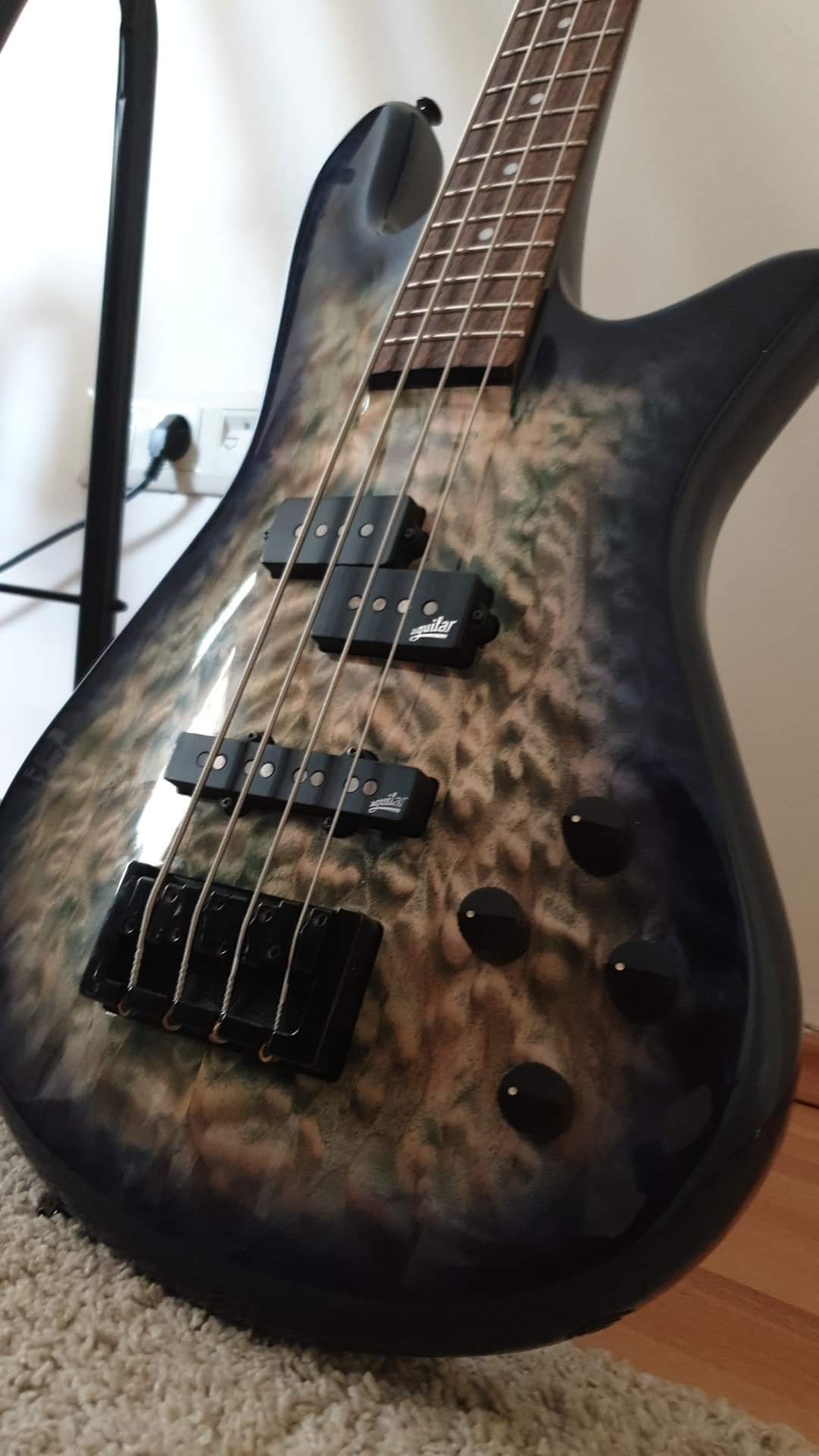 Spector Euro Classic and Warwick Streamer LX aka. the stepsister