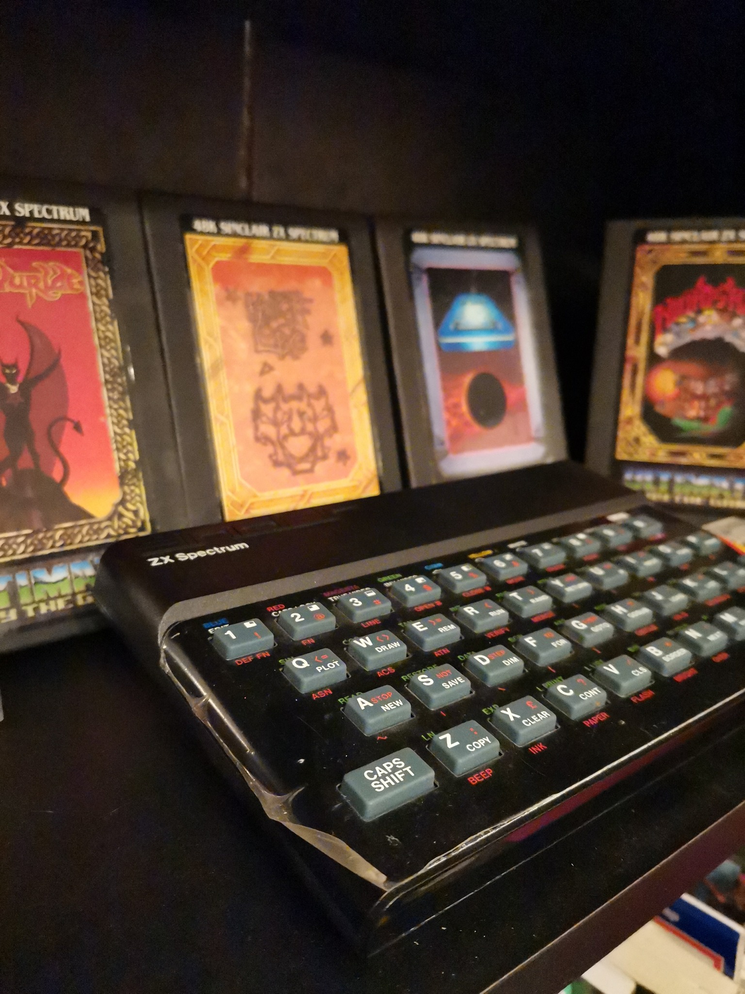 Sinclair ZX80 computer with its awful membrane keyboard 😳🤦‍♂️