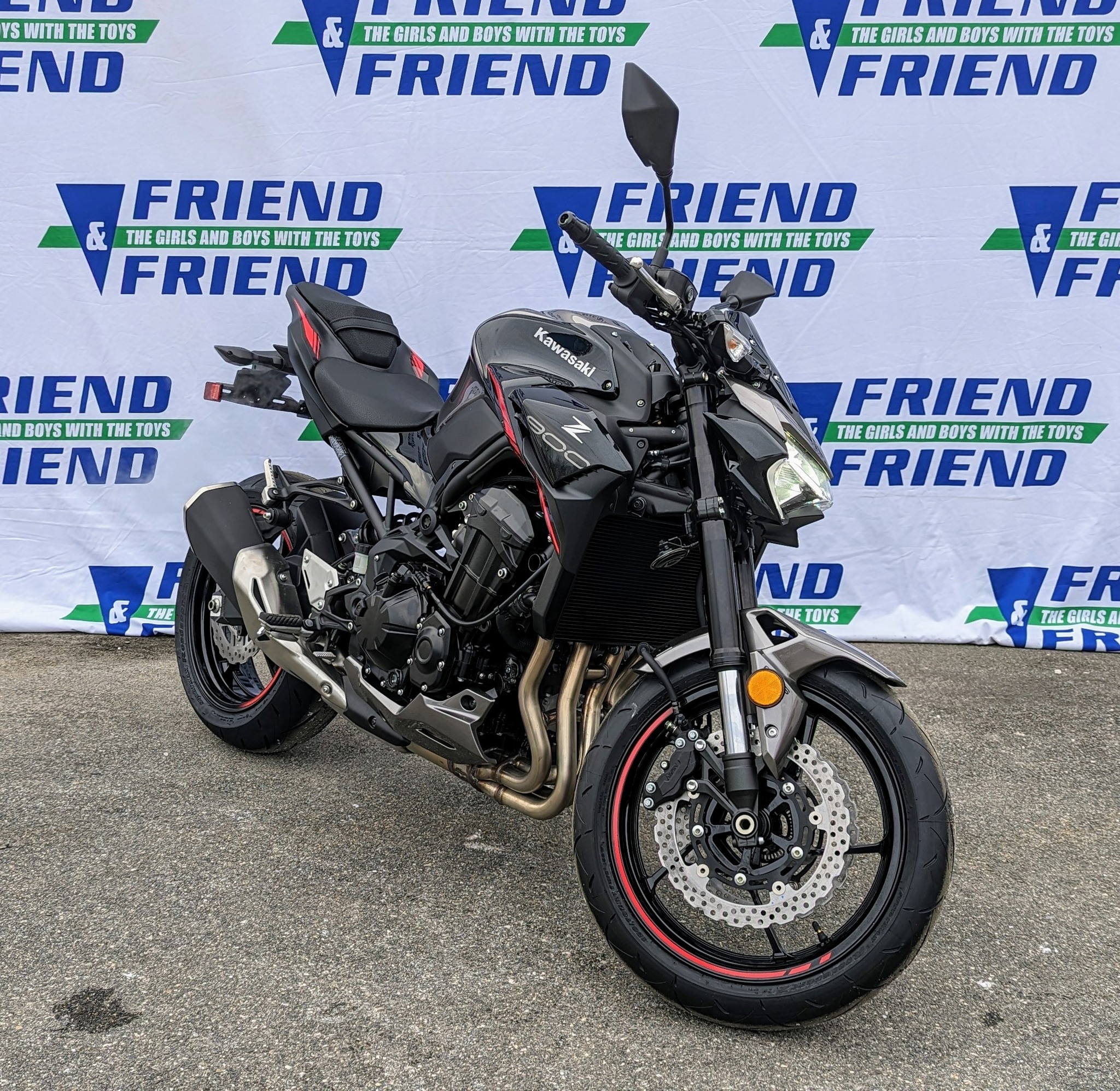 2023 Kawasaki Z900 ABS motorcycle with $1000 rebate