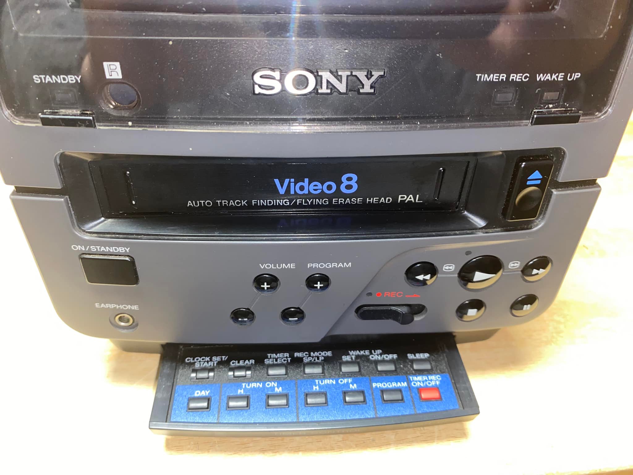 Sony Trinitron EV-DT1 with rare PVM-6041QM tube