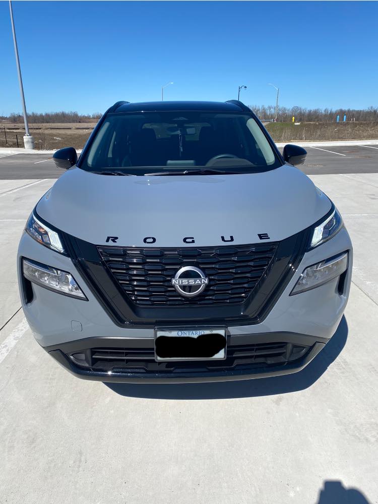 Nissan Rogue Midnight Edition customizations and modifications