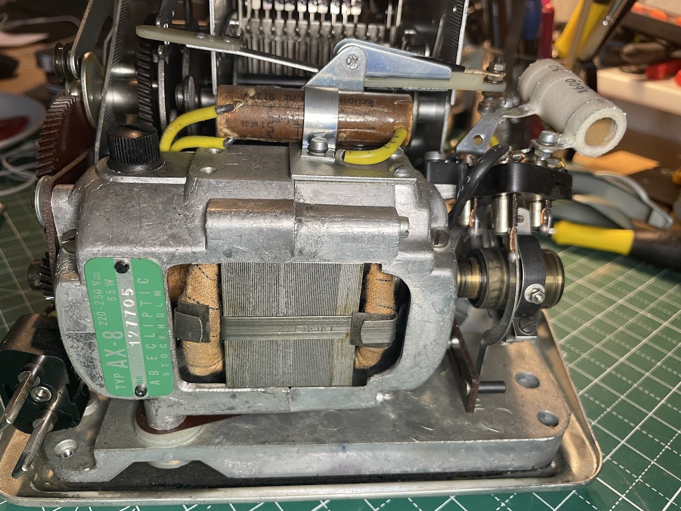 What was the Heathkit EC-1 analog computer used for?