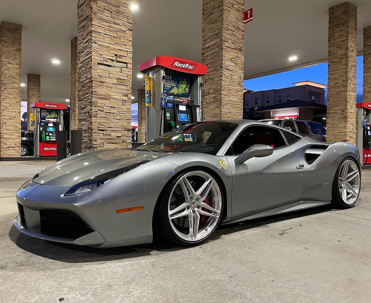 The way this sits 😳 #Ferrari #488 on 21/22” #P107SC in Brushed