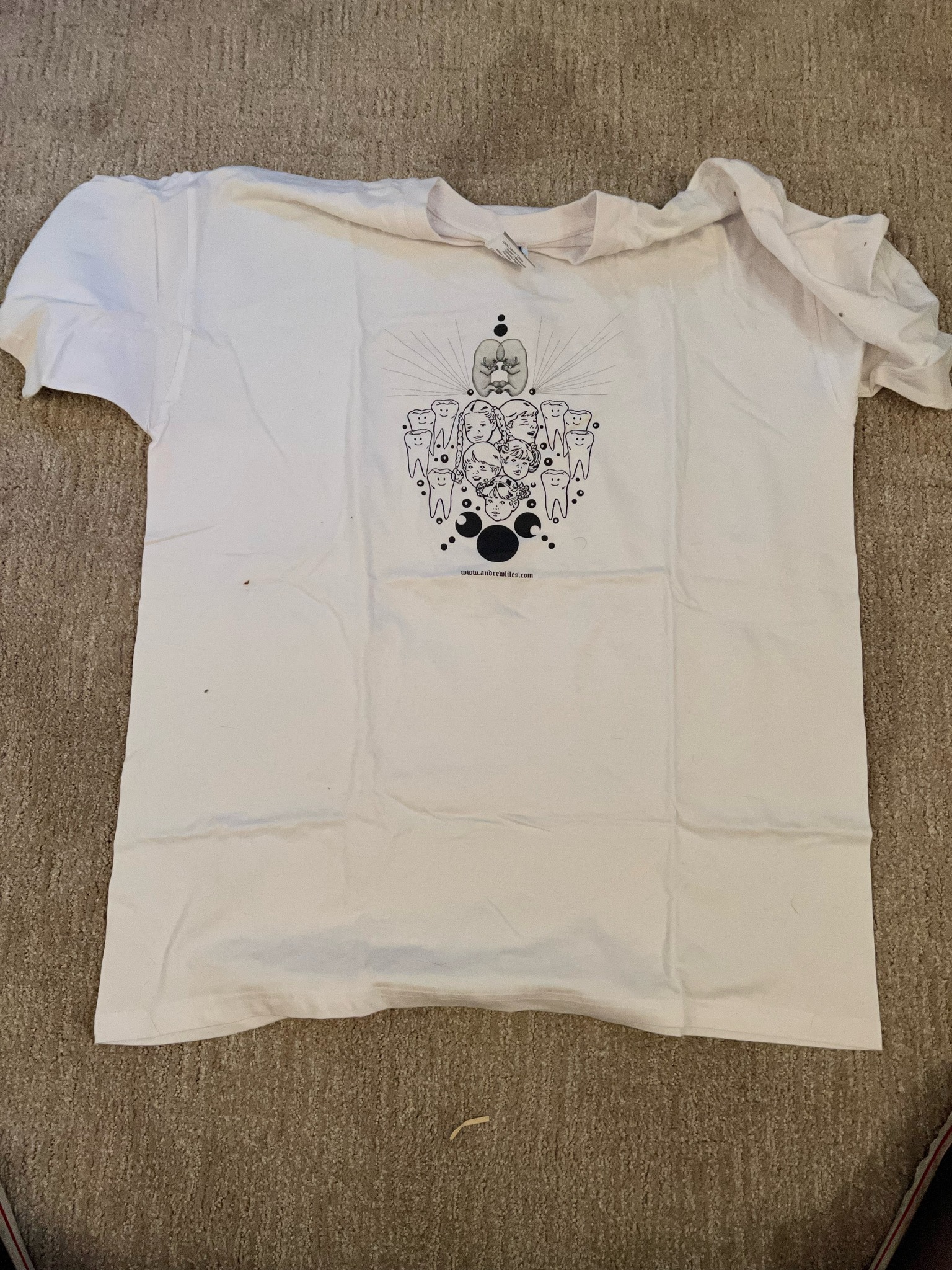 Edge of Paradise tour t-shirts available online