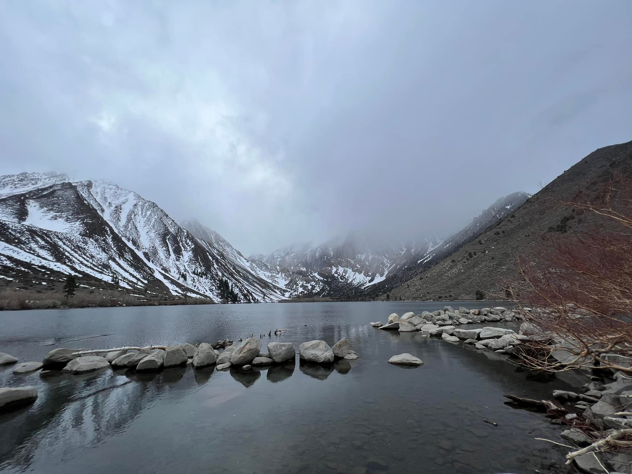 Hiking stops along Highway 395