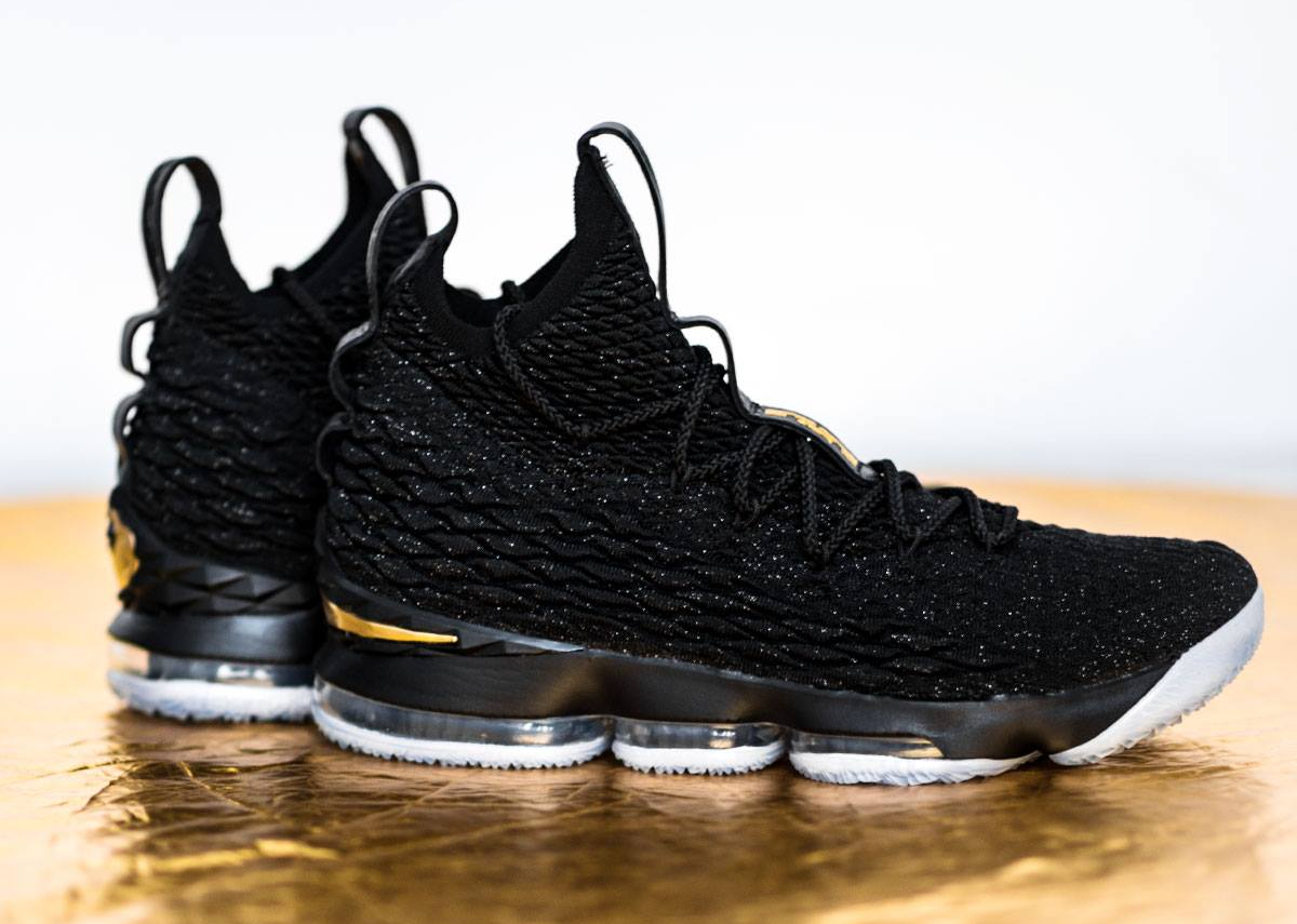 Watch Ronnie Fieg unveil the Nike LeBron 15 to King James for the 