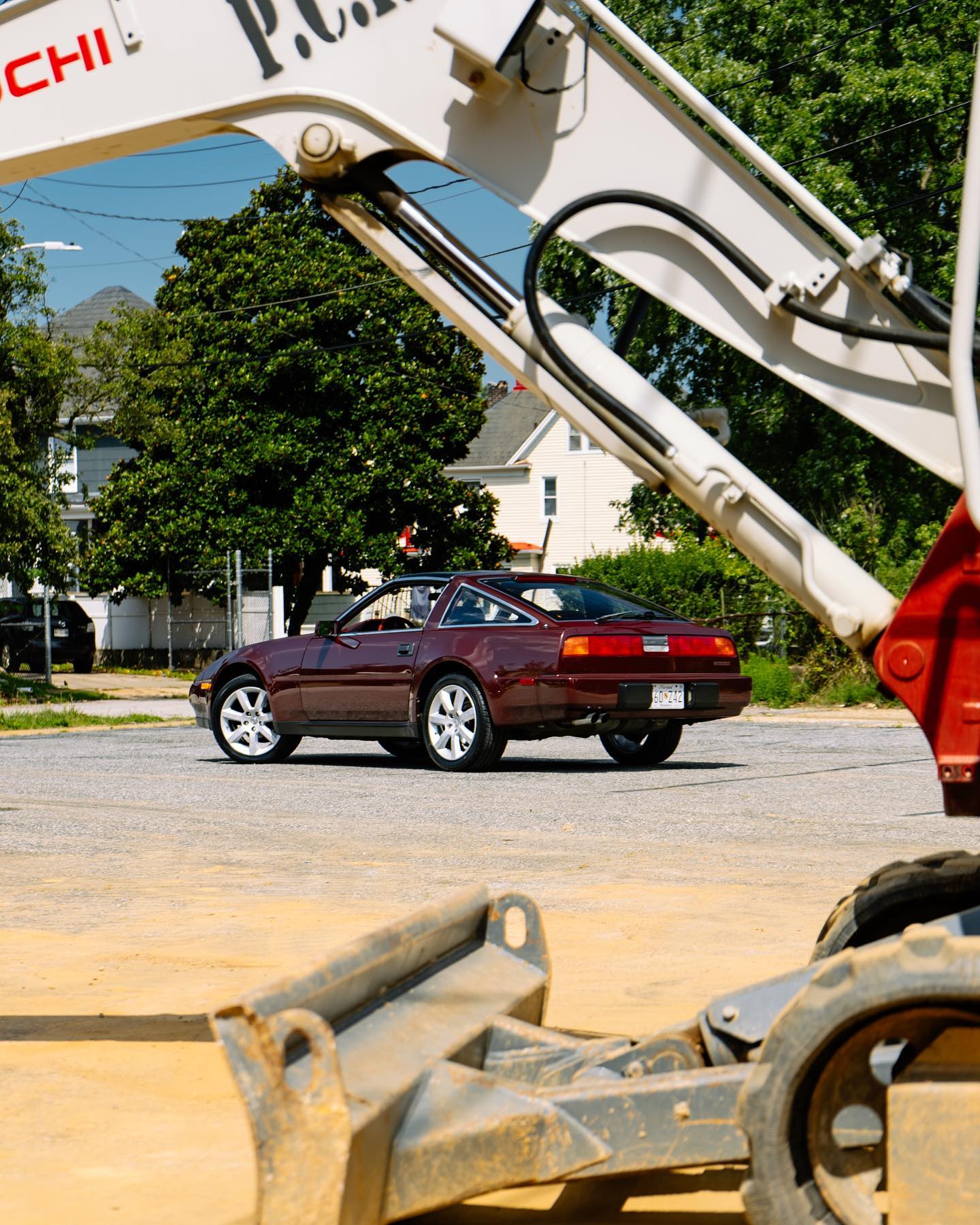 Clean 300zx with old school 350z wheels