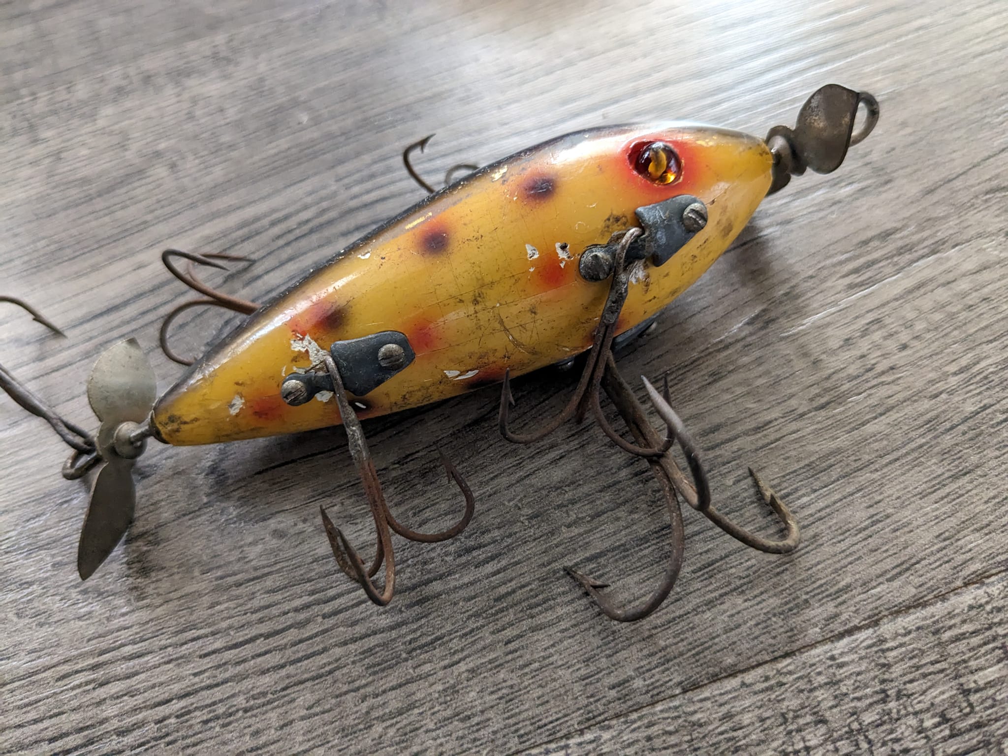 cicada lure ice fishing Jackall Worm Need Chartback Pearl which allows for stable student Showdown! BFS vs. Ultra-Light Spotlight Minnow Color:Live Wakasagi