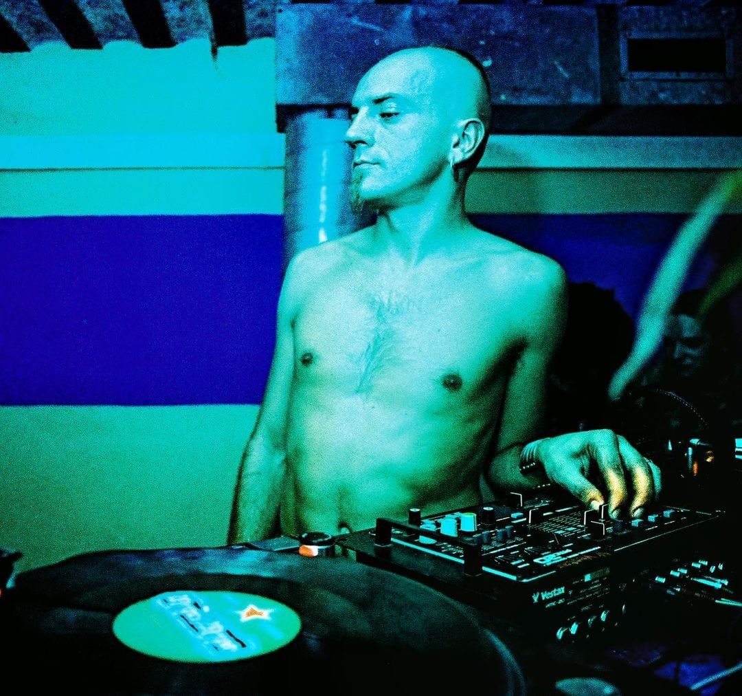 Sven Väth channeling the cosmic energy of the swiss alps through