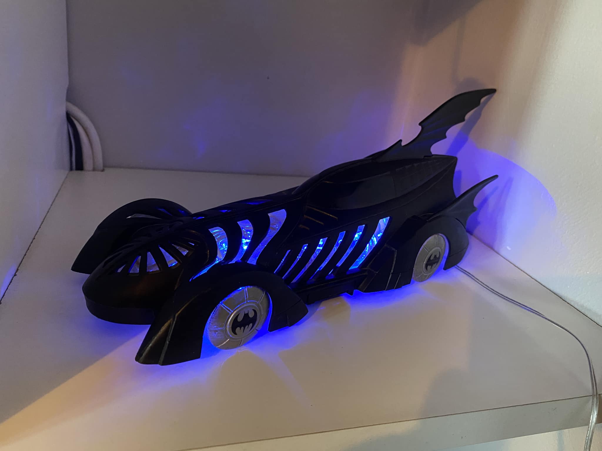 DIY light up Batman Forever Batmobile with bubble bath and LED lights