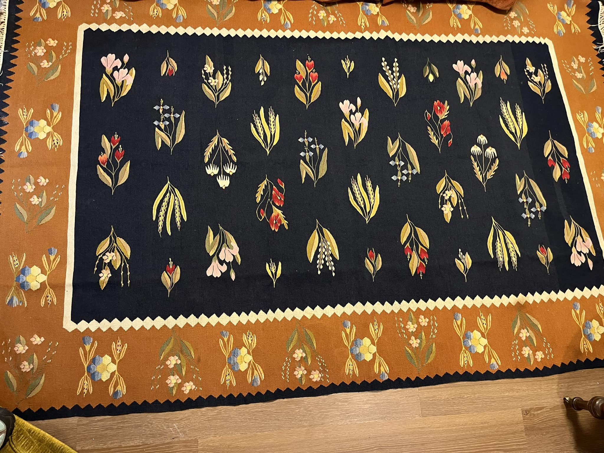 Handmade vintage rugs, delicate and beautiful