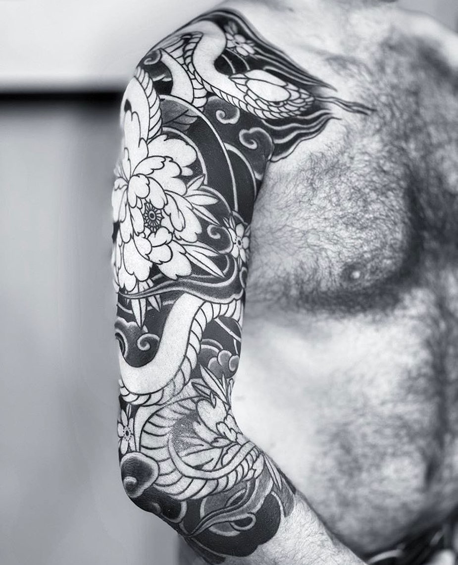 Tatouage Japonais Noir Et Blanc