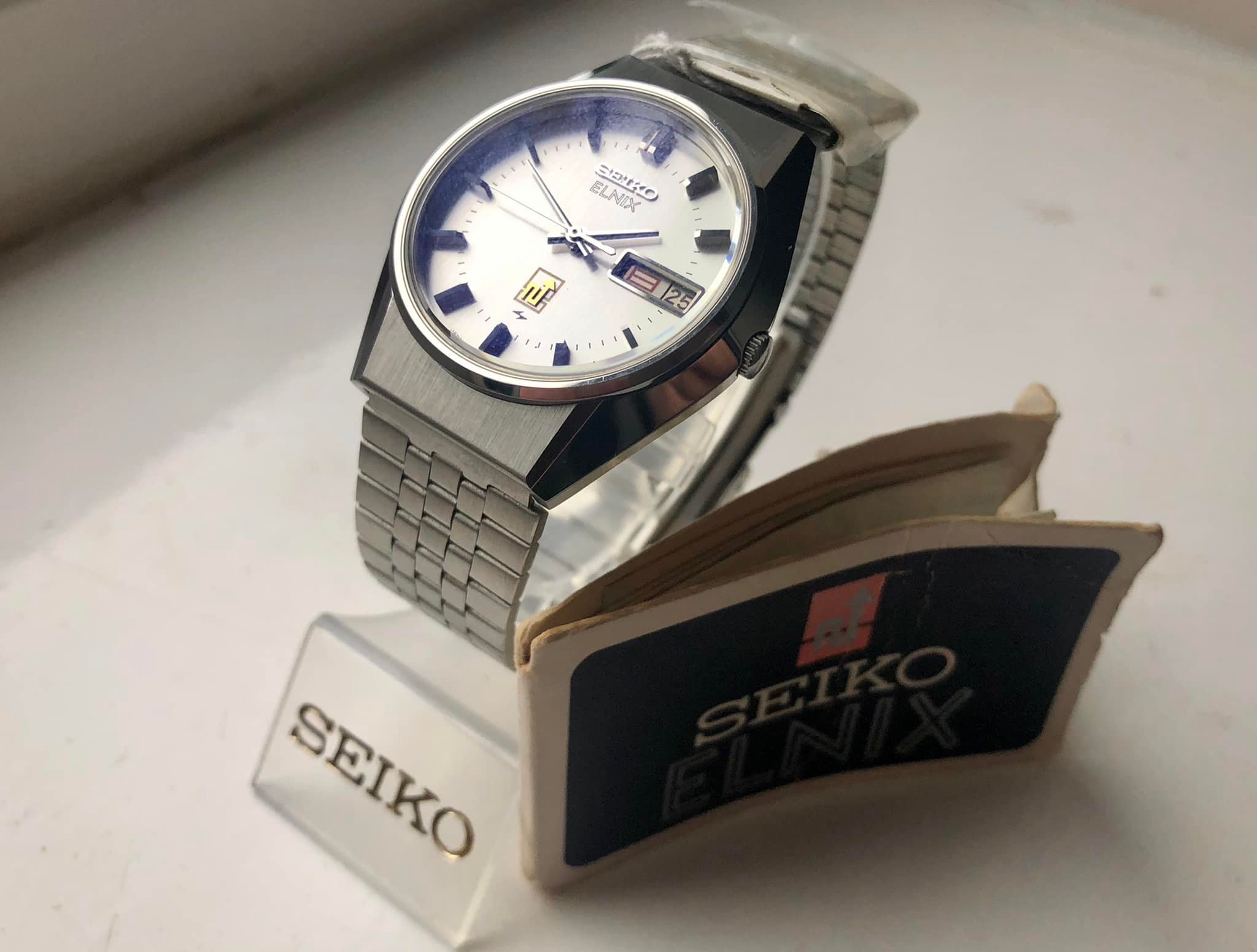 Seiko Elnix 0703-7110 from 1975 with 16j electronic movement