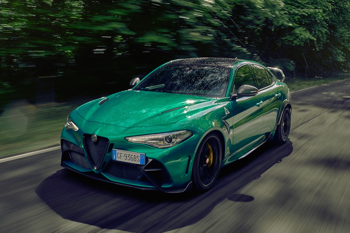 ALFA ROMEO - Skirtingai nei kiti automobiliai, kolekciniai... | Facebook