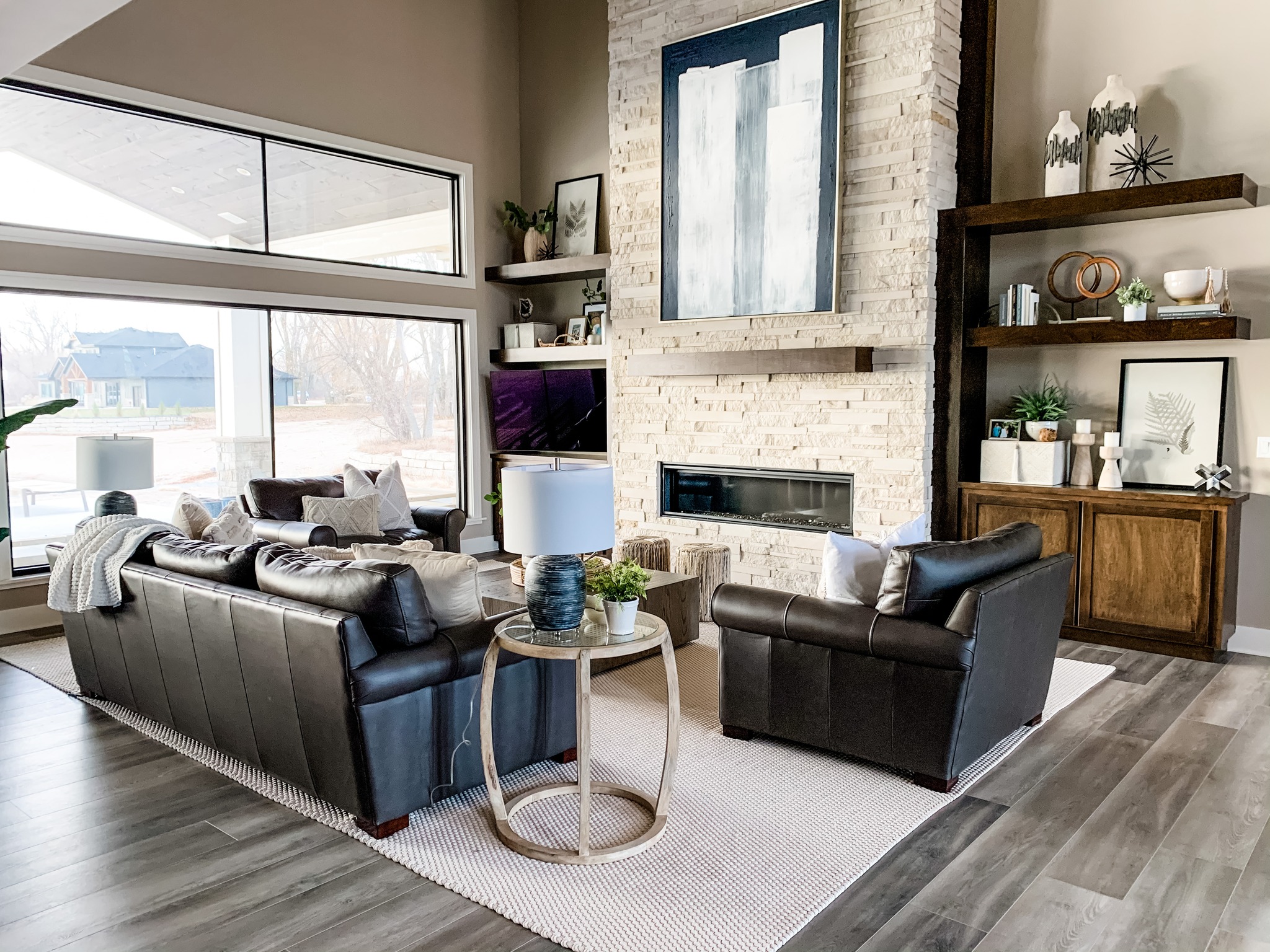 The fireplace in this lakehouse... - Fluff Interior Design
